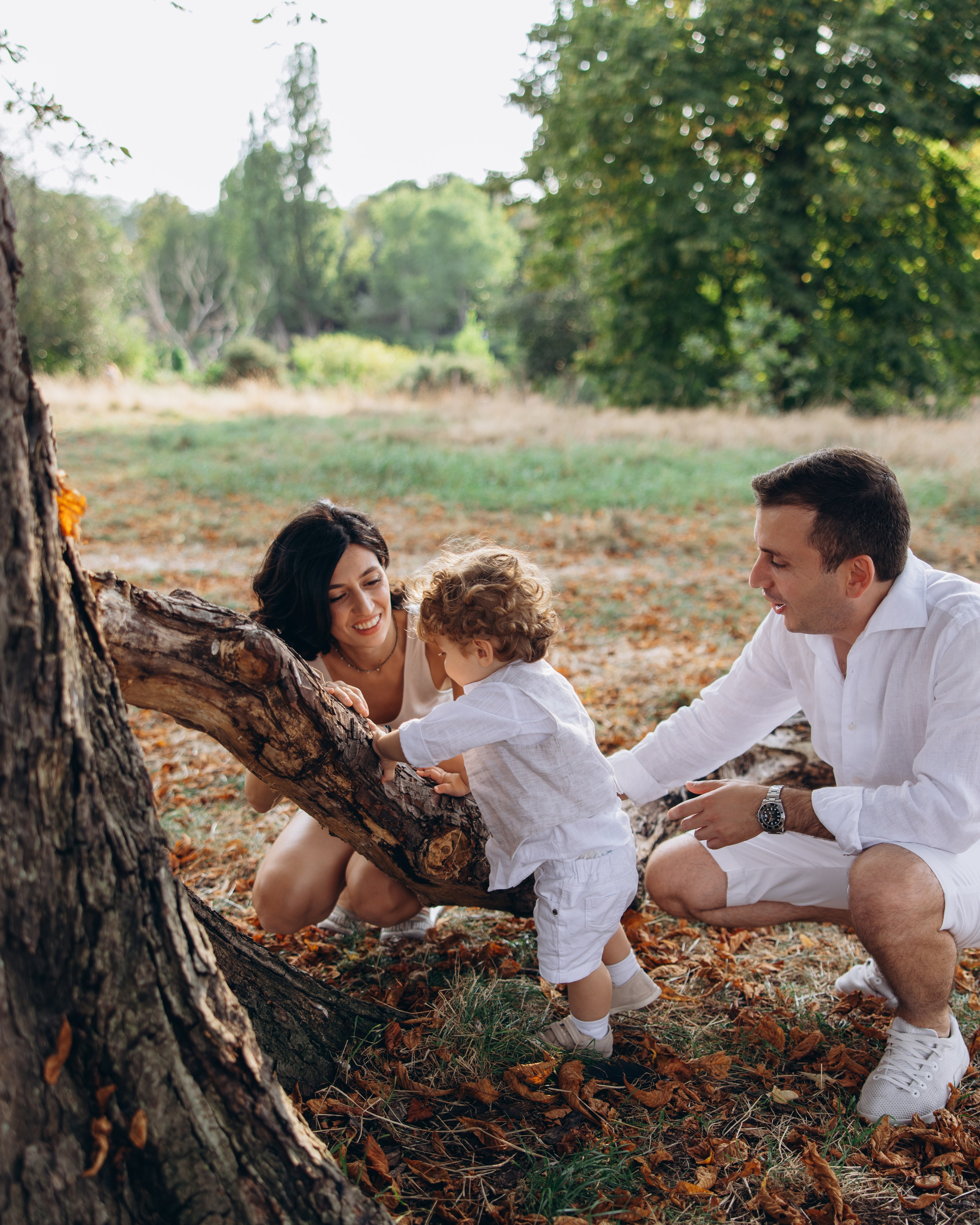 Valerik with parents (Hyde park). Anastasia Klink, Photographer in London