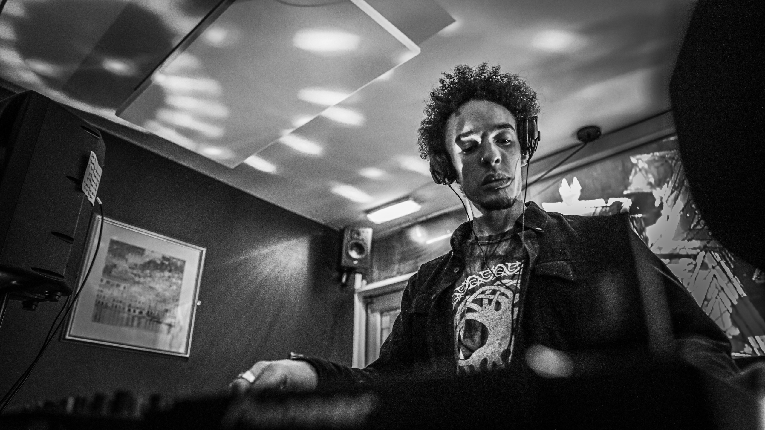 Music Event Photography — Live Shows & Behind the Scenes. Lifestyle & Documentary Photography in Bristol, Bath & London — def0cused