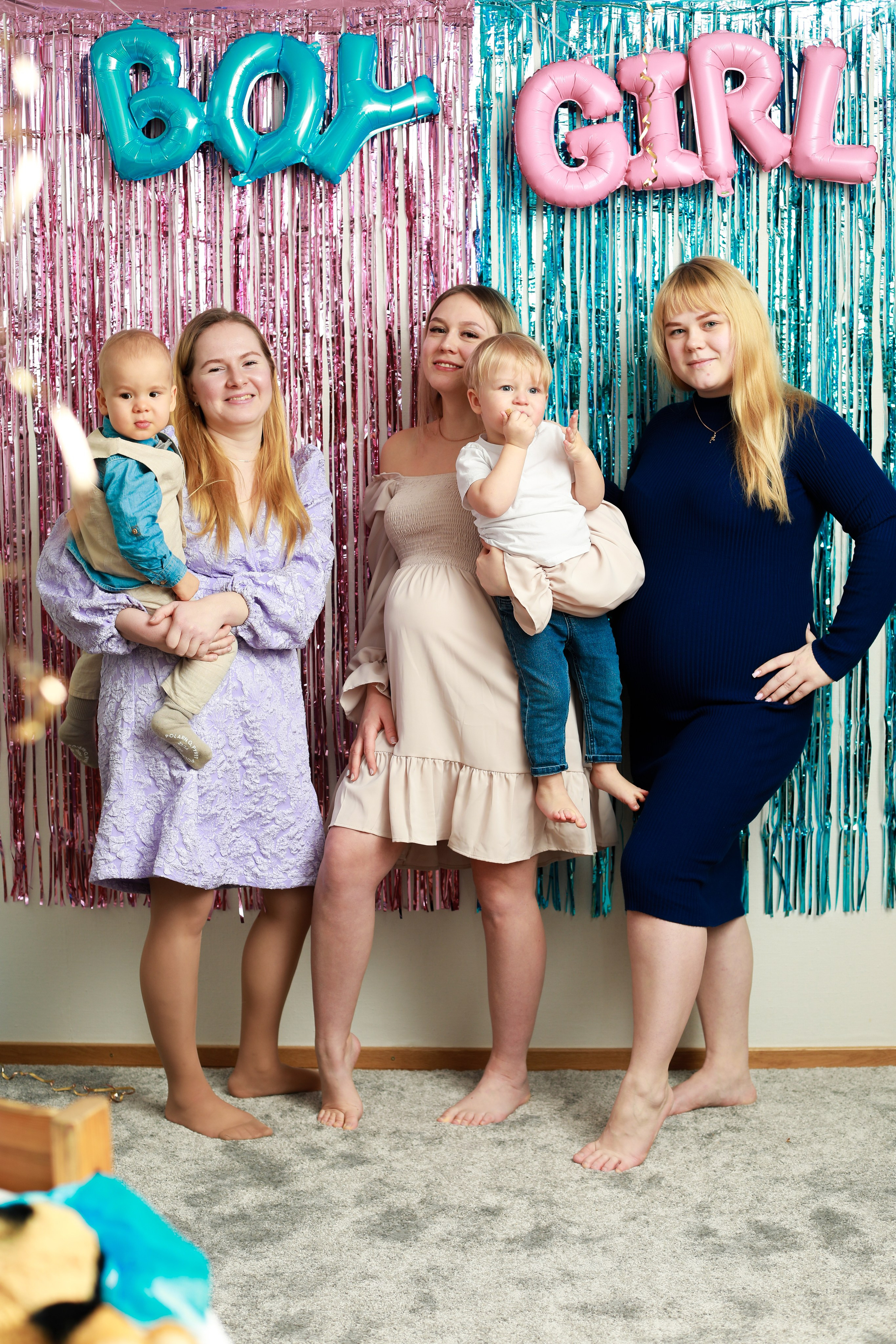 Boy or Girl?!. Ekaterina Mansur, muotokuvafotografi Suomessa (Helsingissä ja Uudellam