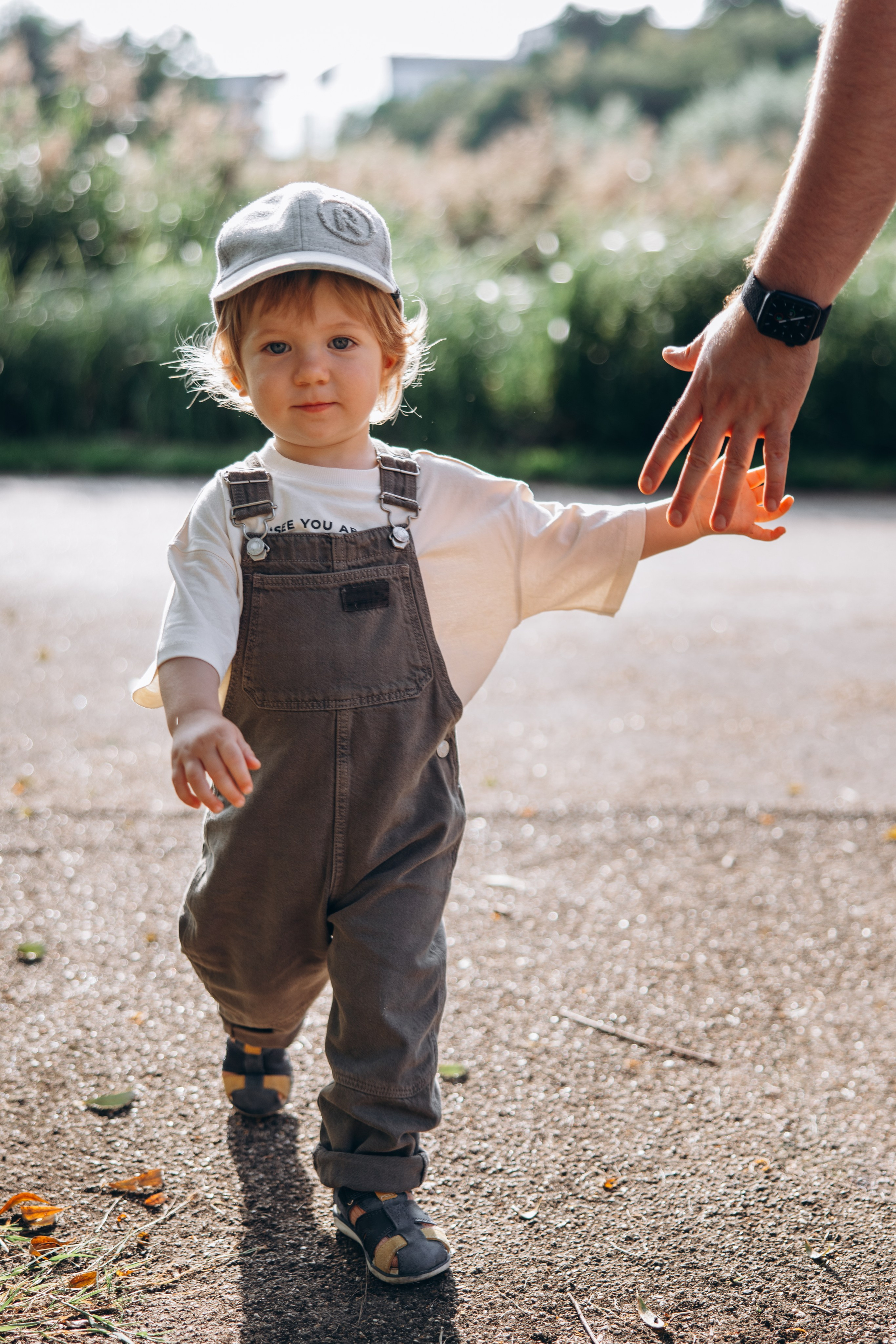 Maksim with parents (Queen Elizabeth Olympic park). Anastasia Klink, Photographer in London