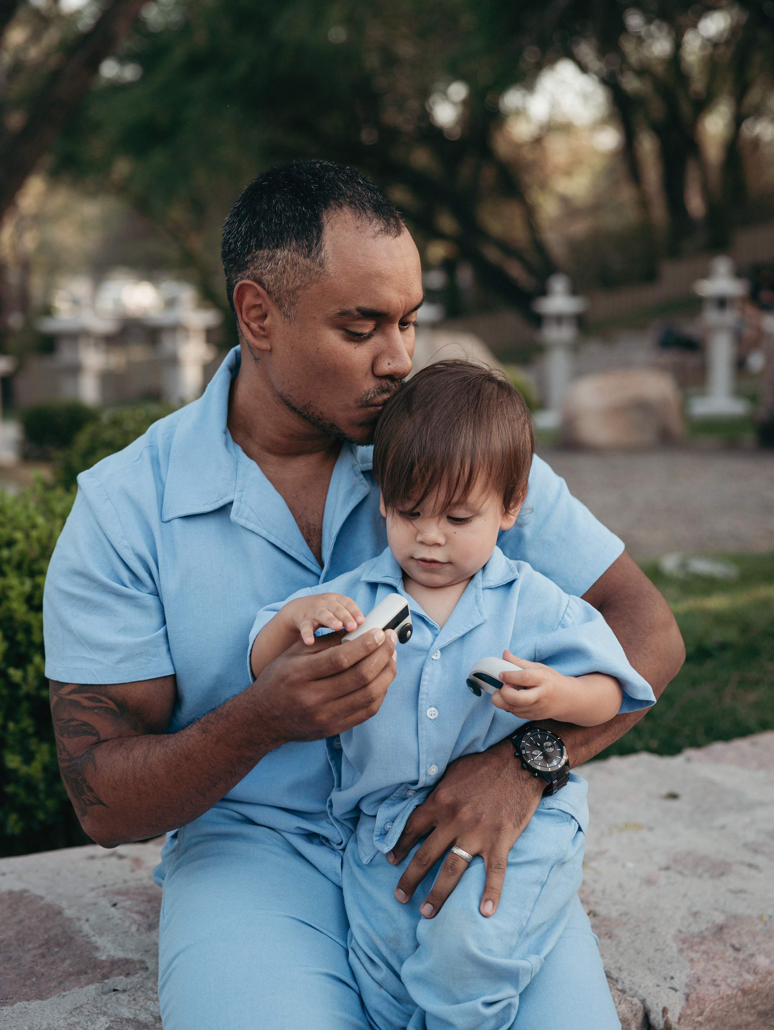 Father and Son. Lifestyle and Family Photographer in Pisek Oxana Telupilova