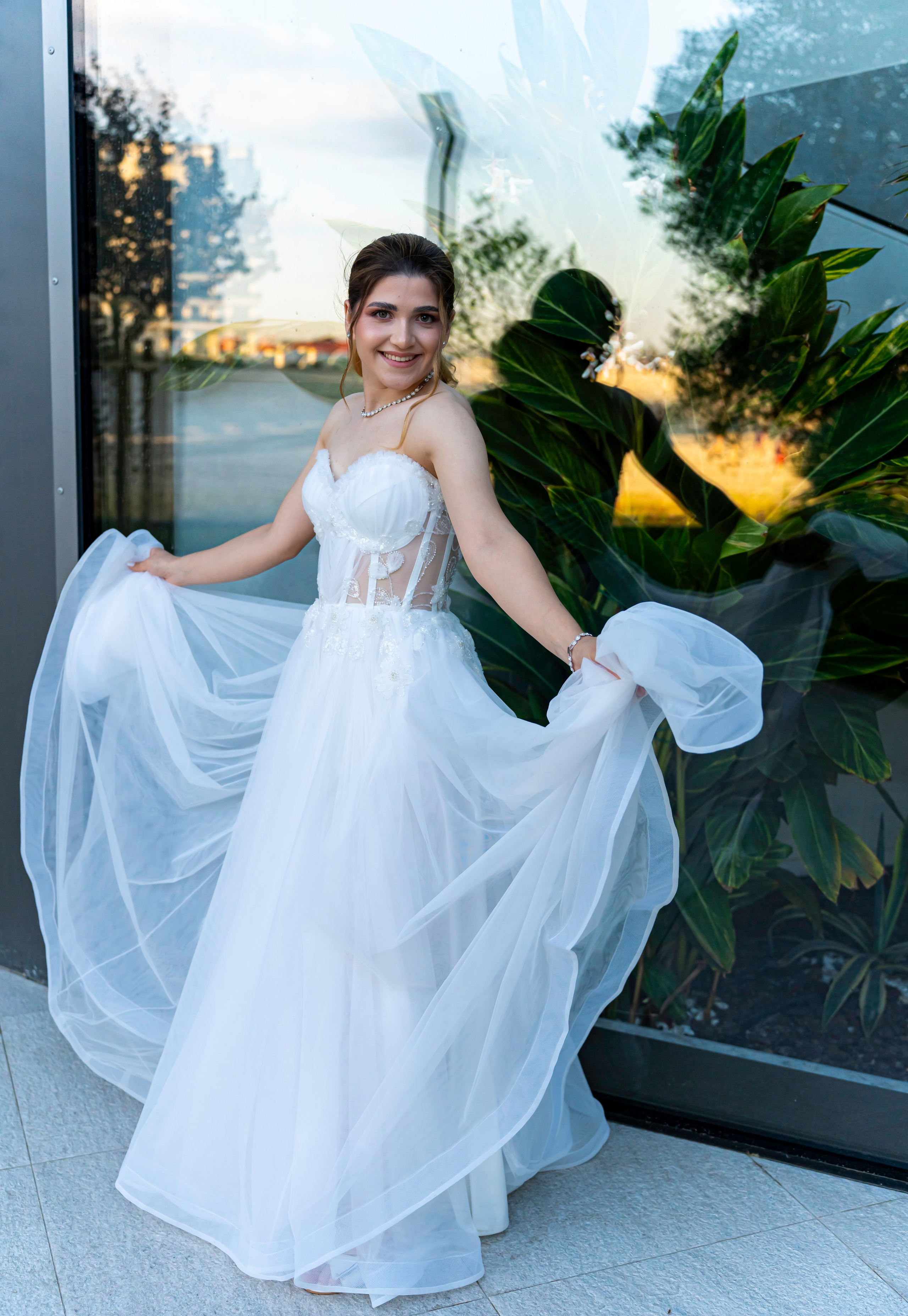 Fotograf de nunta Constanta. Servicii foto video Constanta. MCM Happy Studio – Fotograf & Videograf Evenimente | Nuntă & Botez