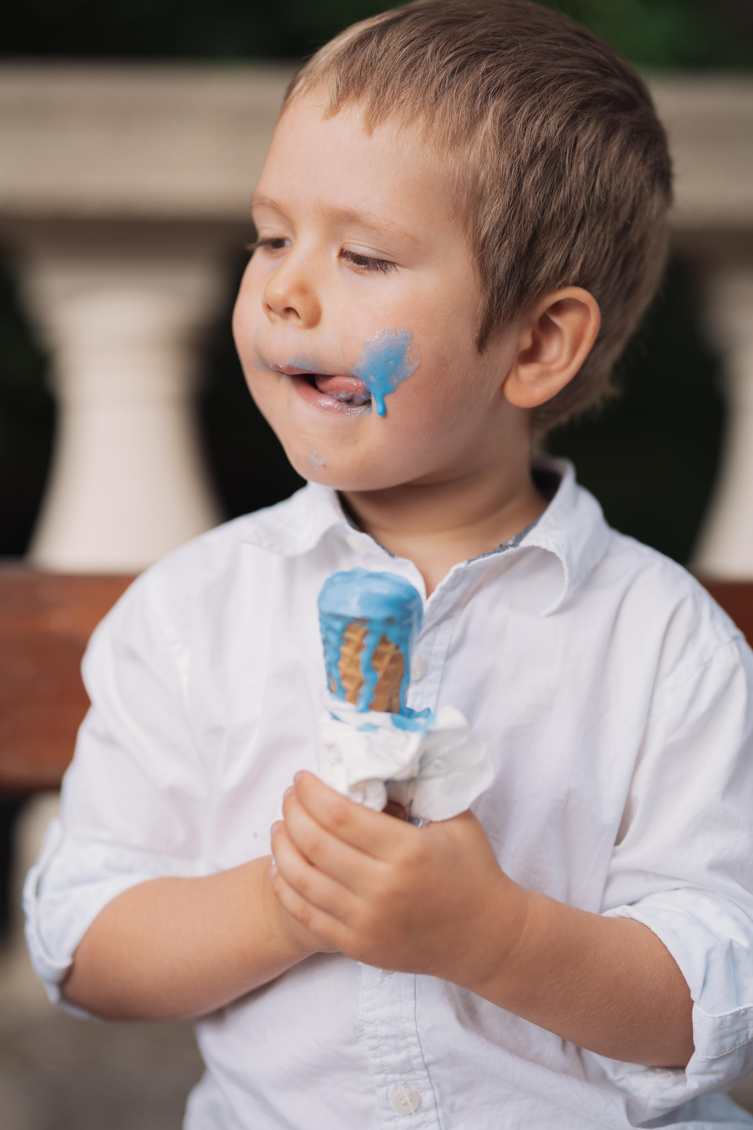 Mom and son photo session. Photographer in Madrid, Spain. Alyona Belyaninova