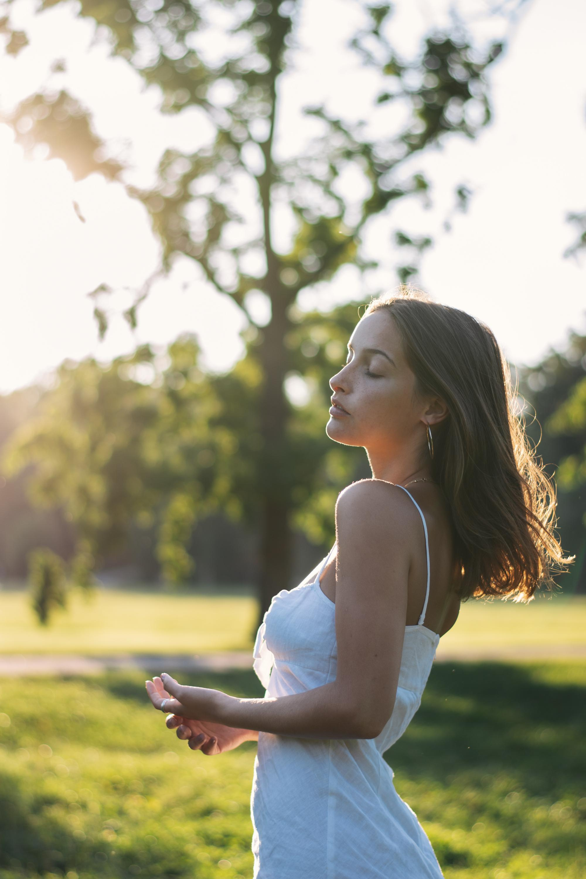 Fotógrafo de parejas en Madrid. Sesión de love story profesional. Sesión de retrato profesional. Fotógrafo en Madrid, España. Alyona Belyaninova