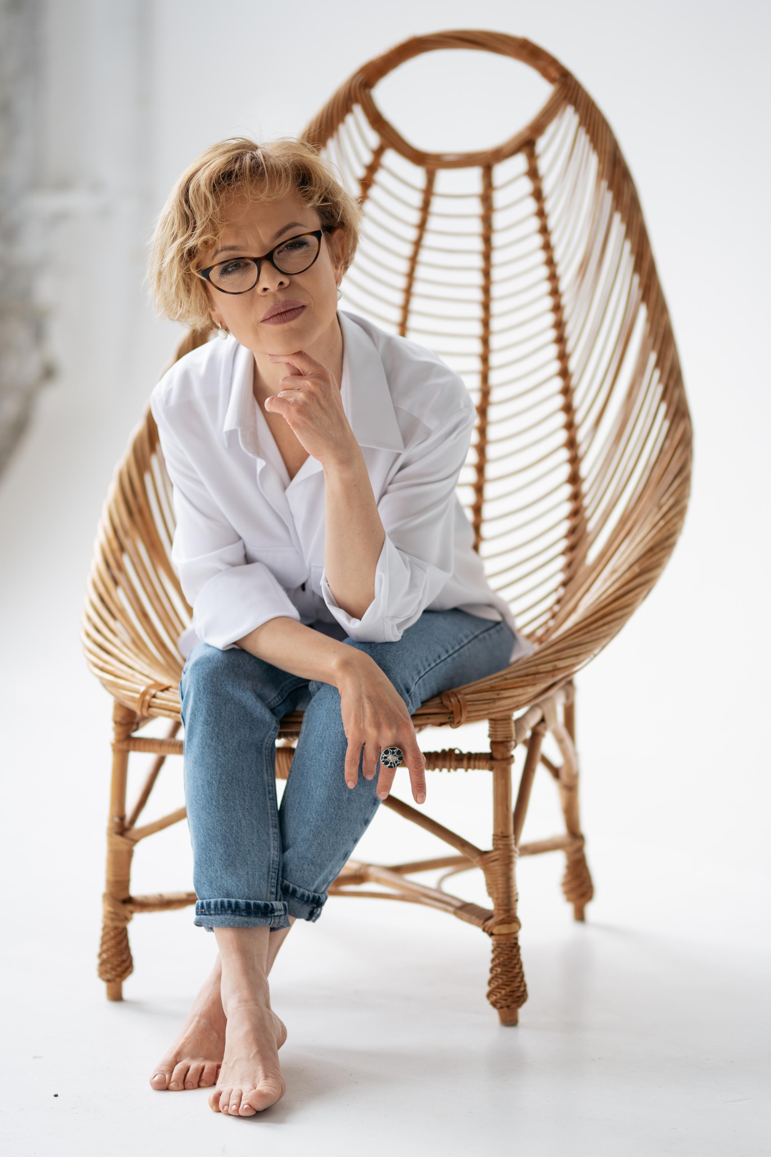 Editorial portraits Spain. Photographer in Madrid, Spain. Alyona Belyaninova