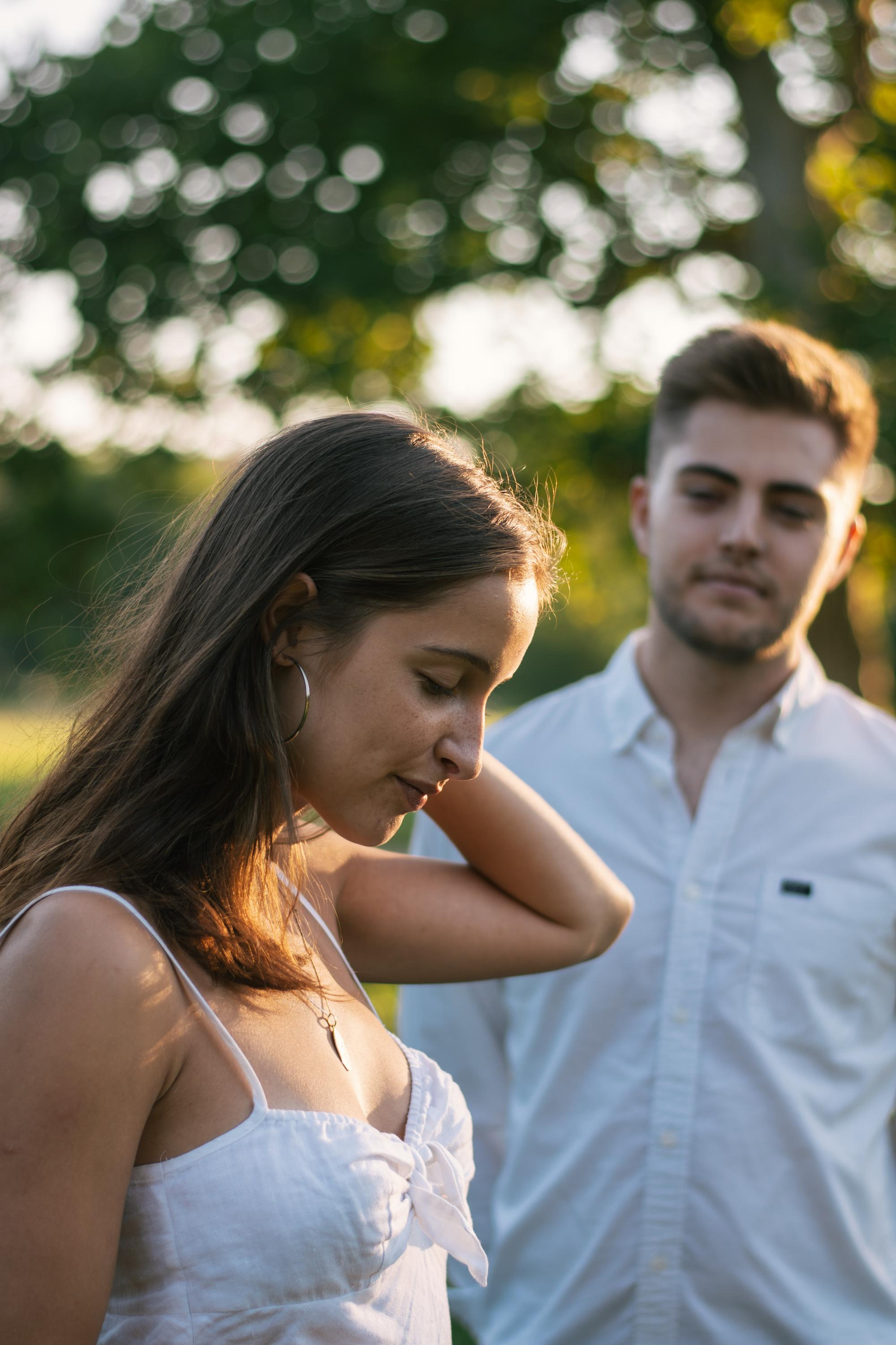 Fotógrafo de parejas en Madrid. Sesión de love story profesional. Sesión de retrato profesional. Fotógrafo en Madrid, España. Alyona Belyaninova