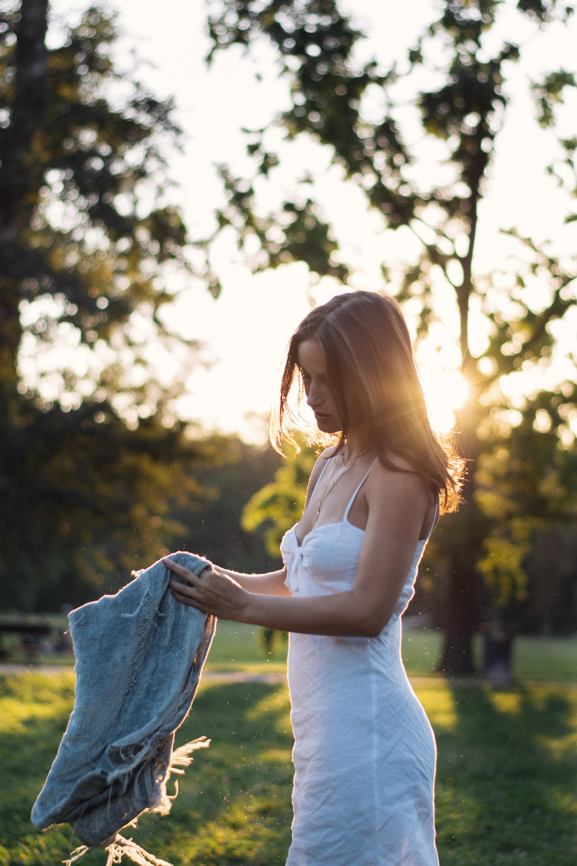 Fotógrafo de parejas en Madrid. Sesión de love story profesional. Sesión de retrato profesional. Fotógrafo en Madrid, España. Alyona Belyaninova