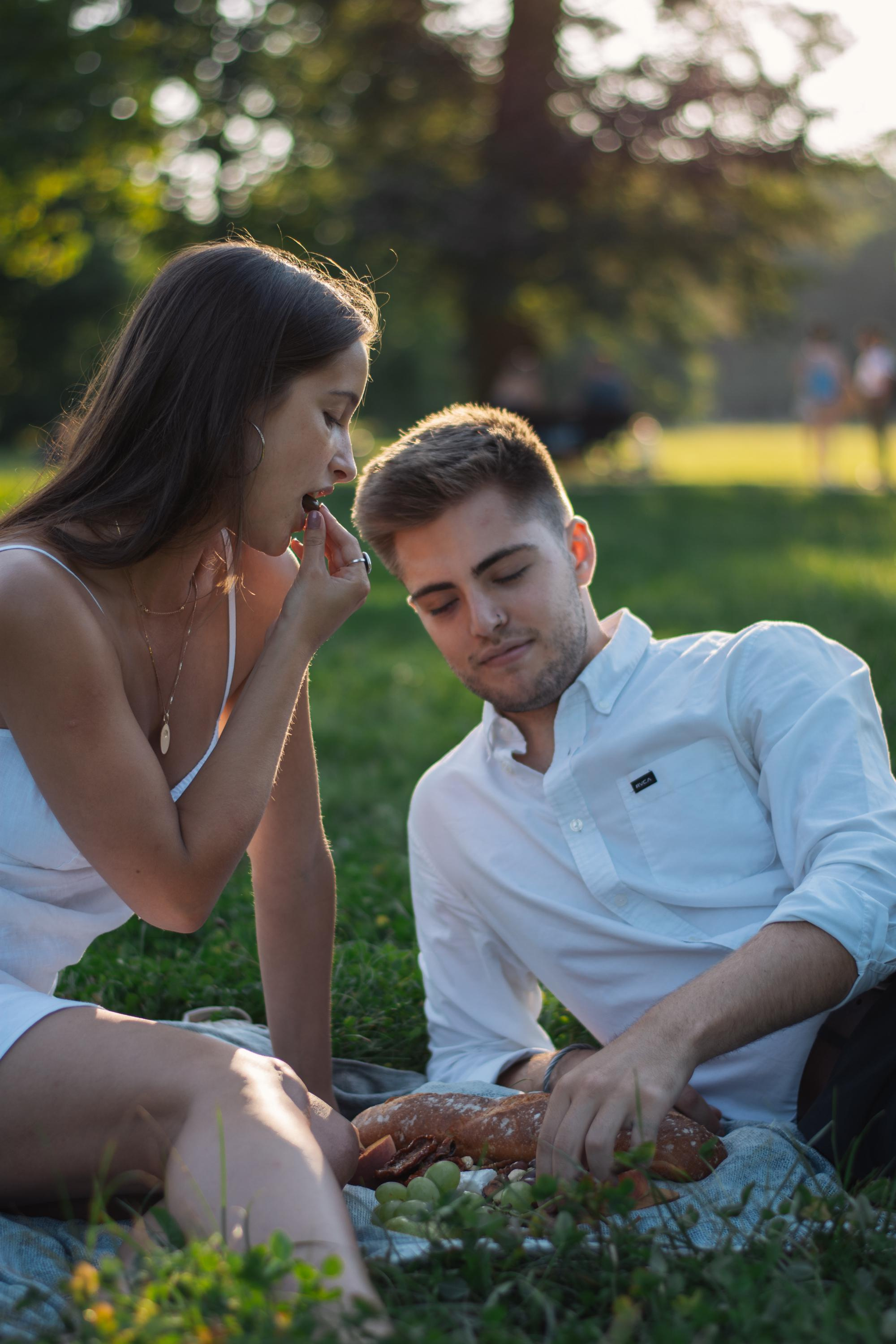 Fotógrafo de parejas en Madrid. Sesión de love story profesional. Sesión de retrato profesional. Fotógrafo en Madrid, España. Alyona Belyaninova