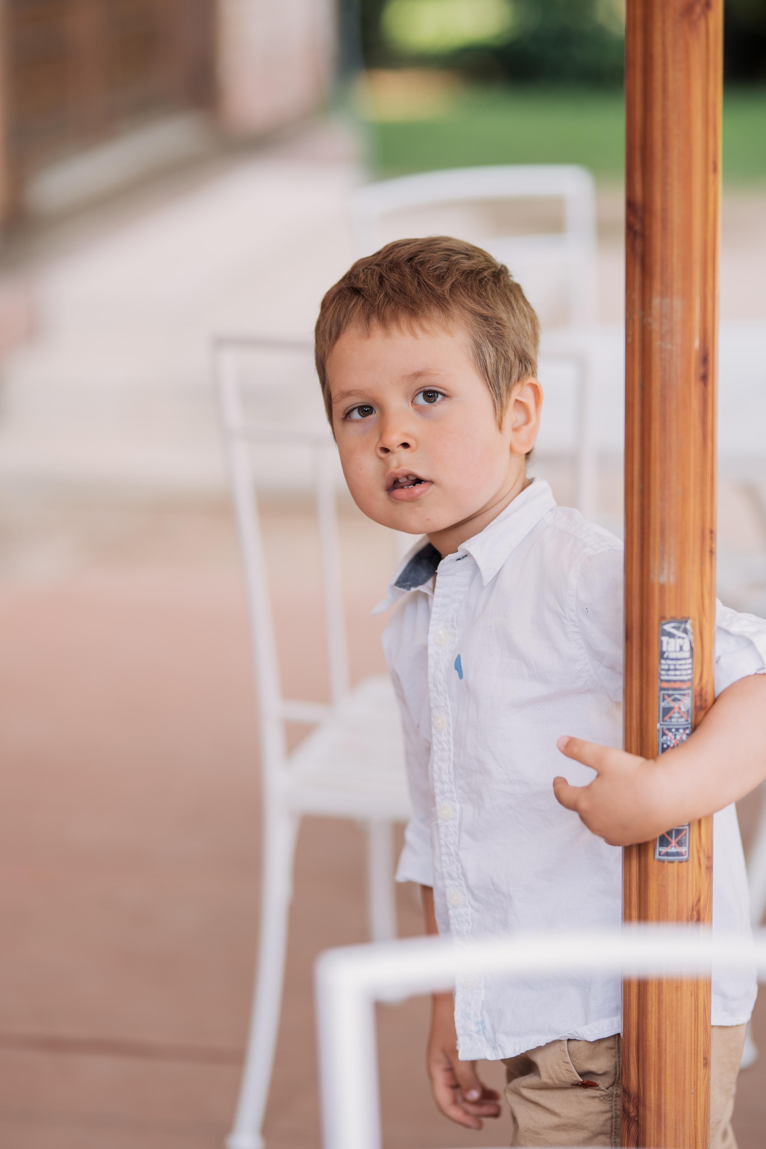 Mom and son photo session. Photographer in Madrid, Spain. Alyona Belyaninova