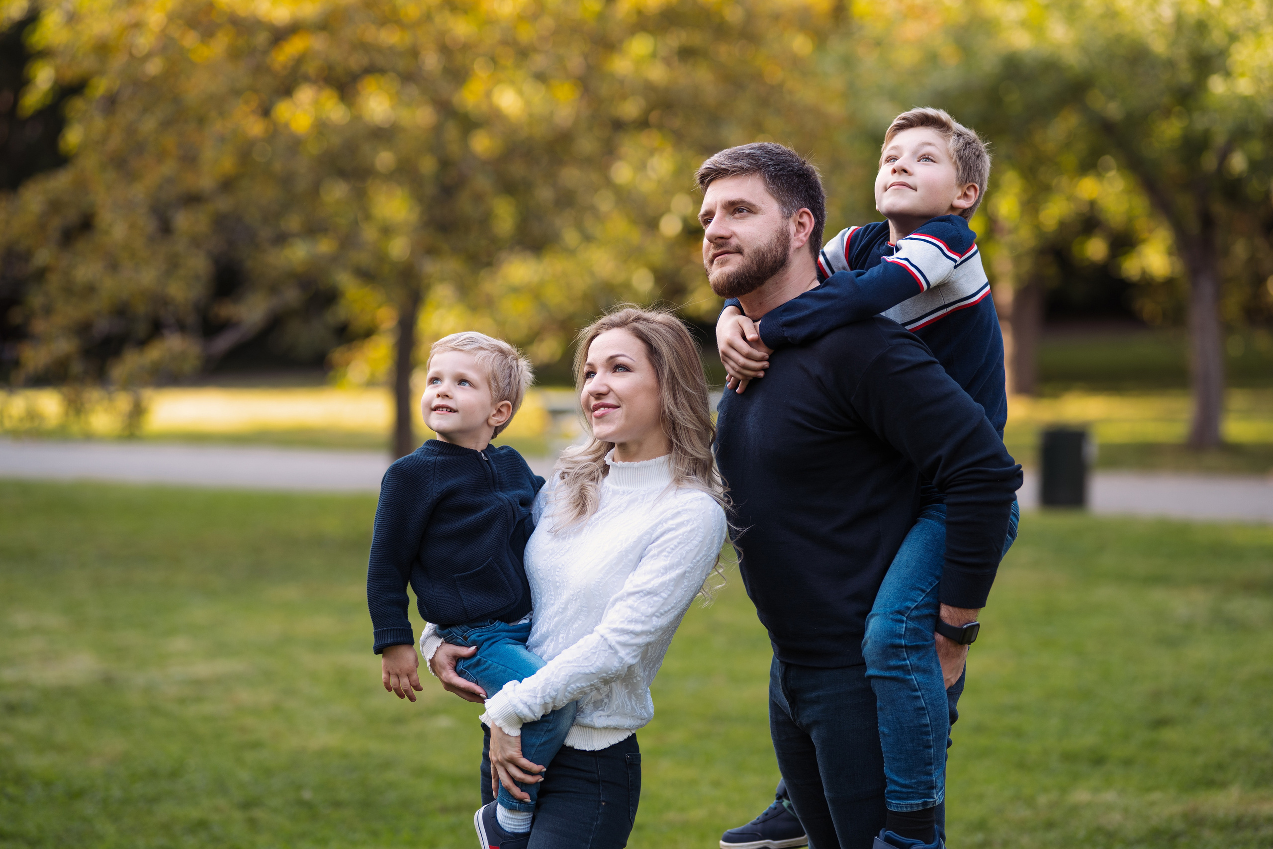 Family Portrait Photography Madrid. Photographer in Madrid, Spain. Alyona Belyaninova