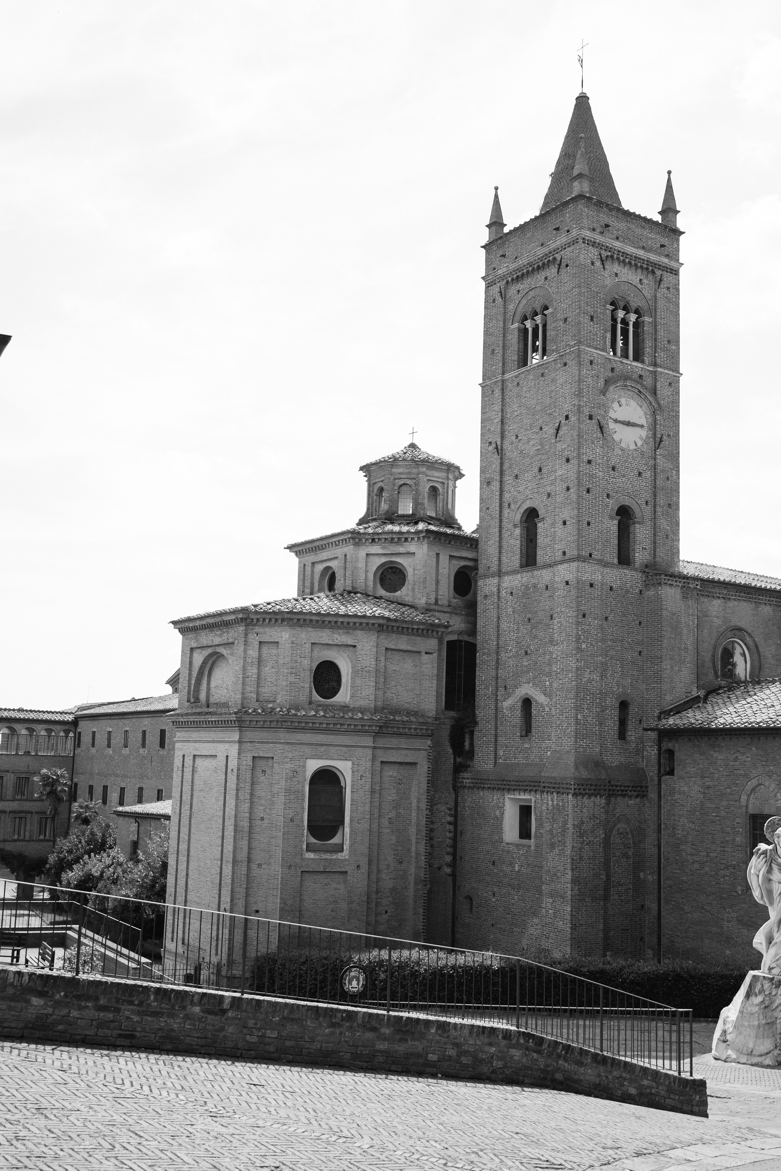 Marco & Laura. Wedding Photographer Rome Tuscany Como Sicily Puglia Amalfy Italy- Oksana Savenchuk