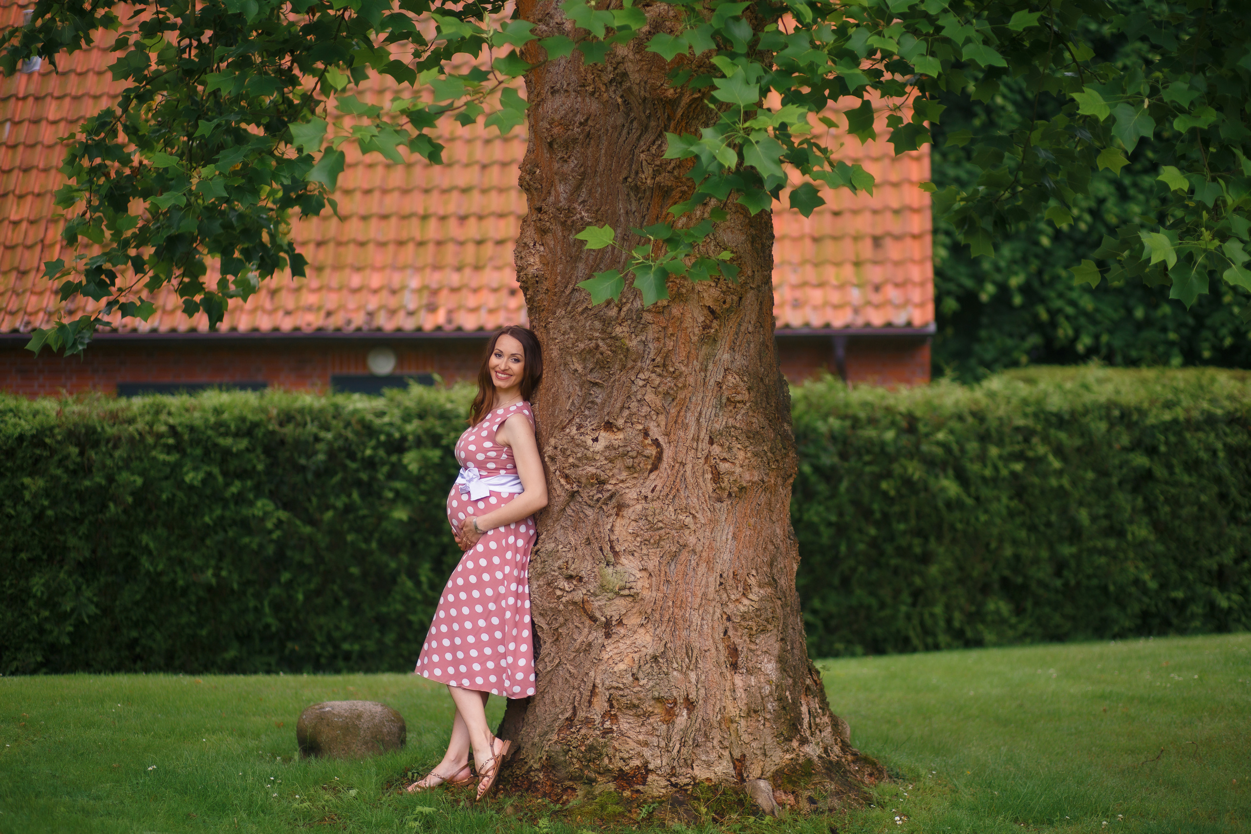 Babybauch Fotoshooting in Hamburg günstig, Fotograf in Hamburg. Fotografin Hamburg Reinbek Elizaveta Romanova