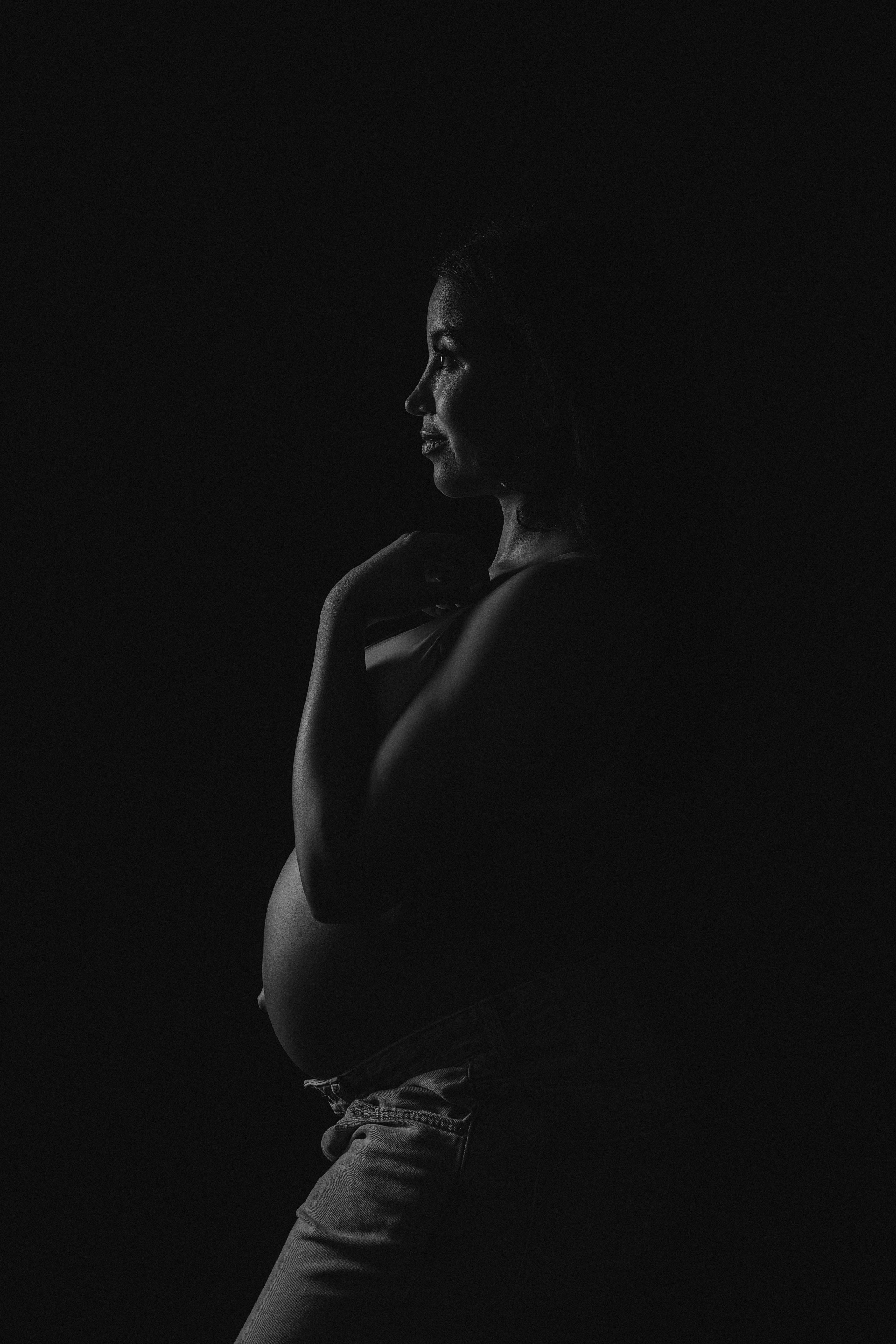 STUDIO: Barbara. Maternity/Love story/Wedding photographer