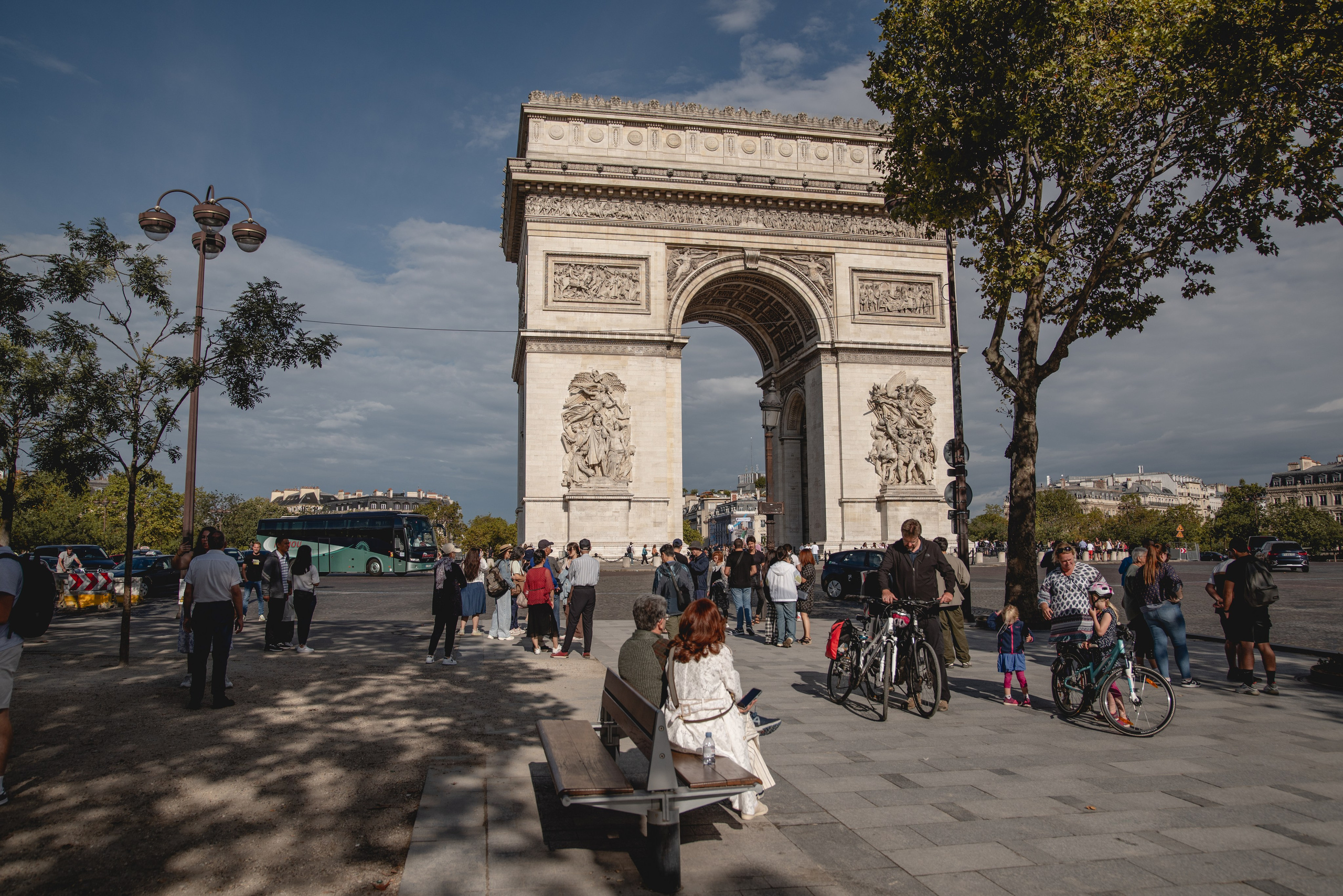 Paris. Photographe sur Cote d’Azur. Portraits de familles, couples, enfants, événements