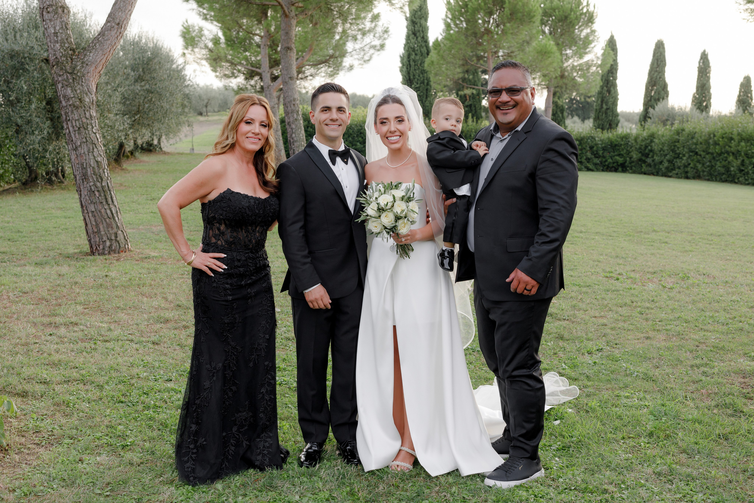 Dom&Ally. Wedding photographer Italy