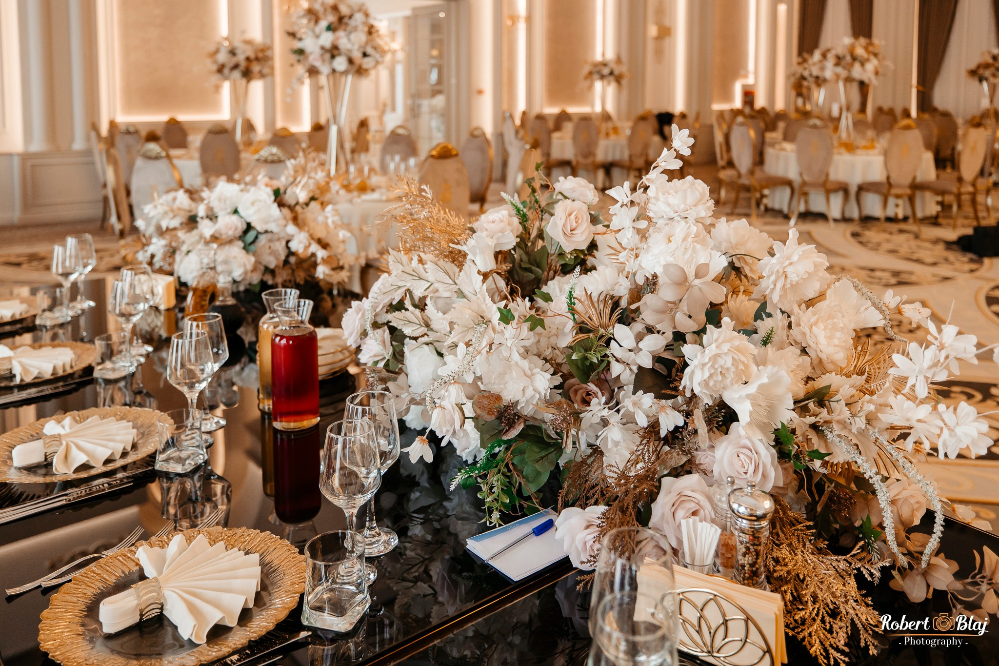 Andreea & Andrei. Robert Blaj - Fotograf Nuntă Iași