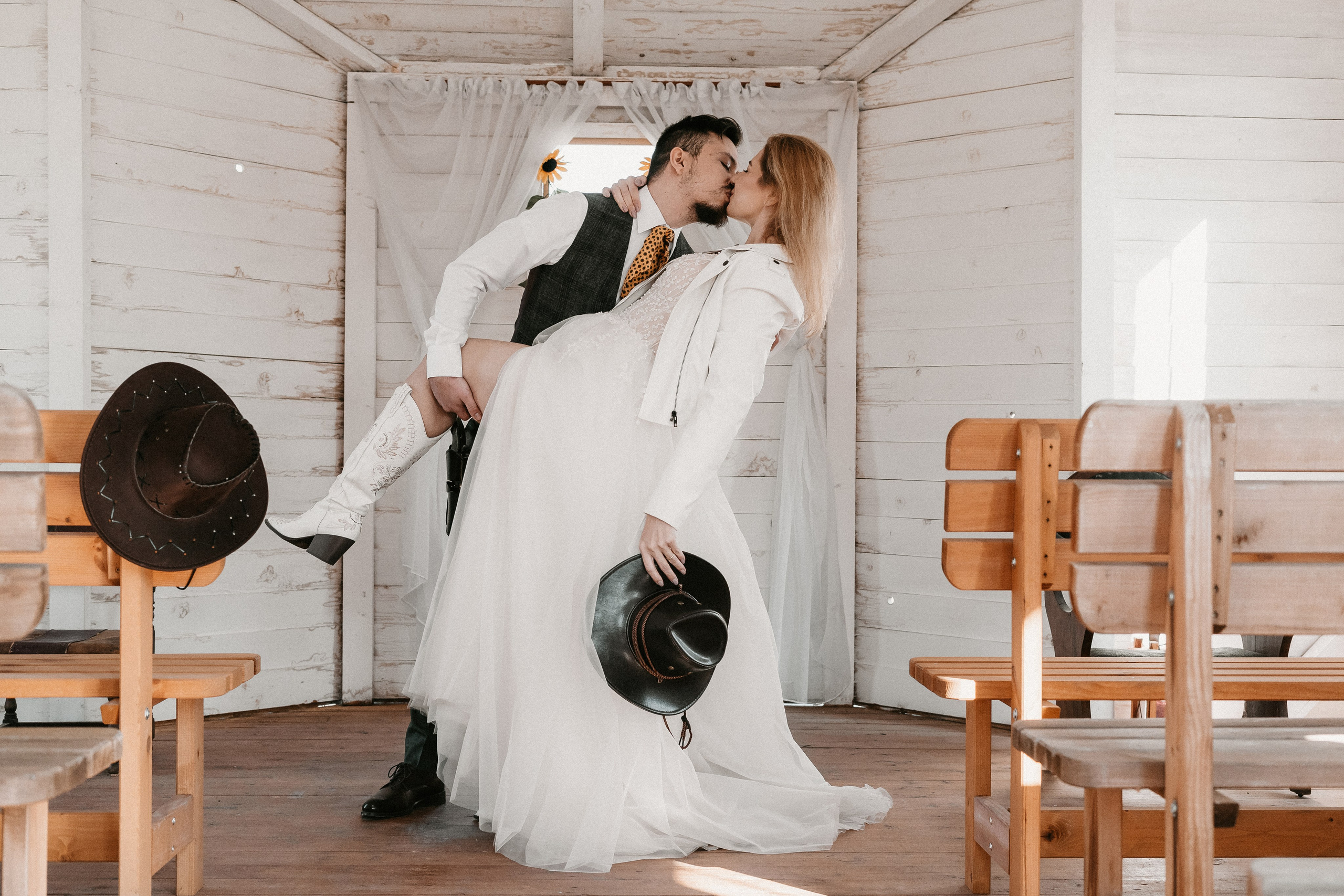 Christiana & Gyuszi. Dara Lens | The art of remembering