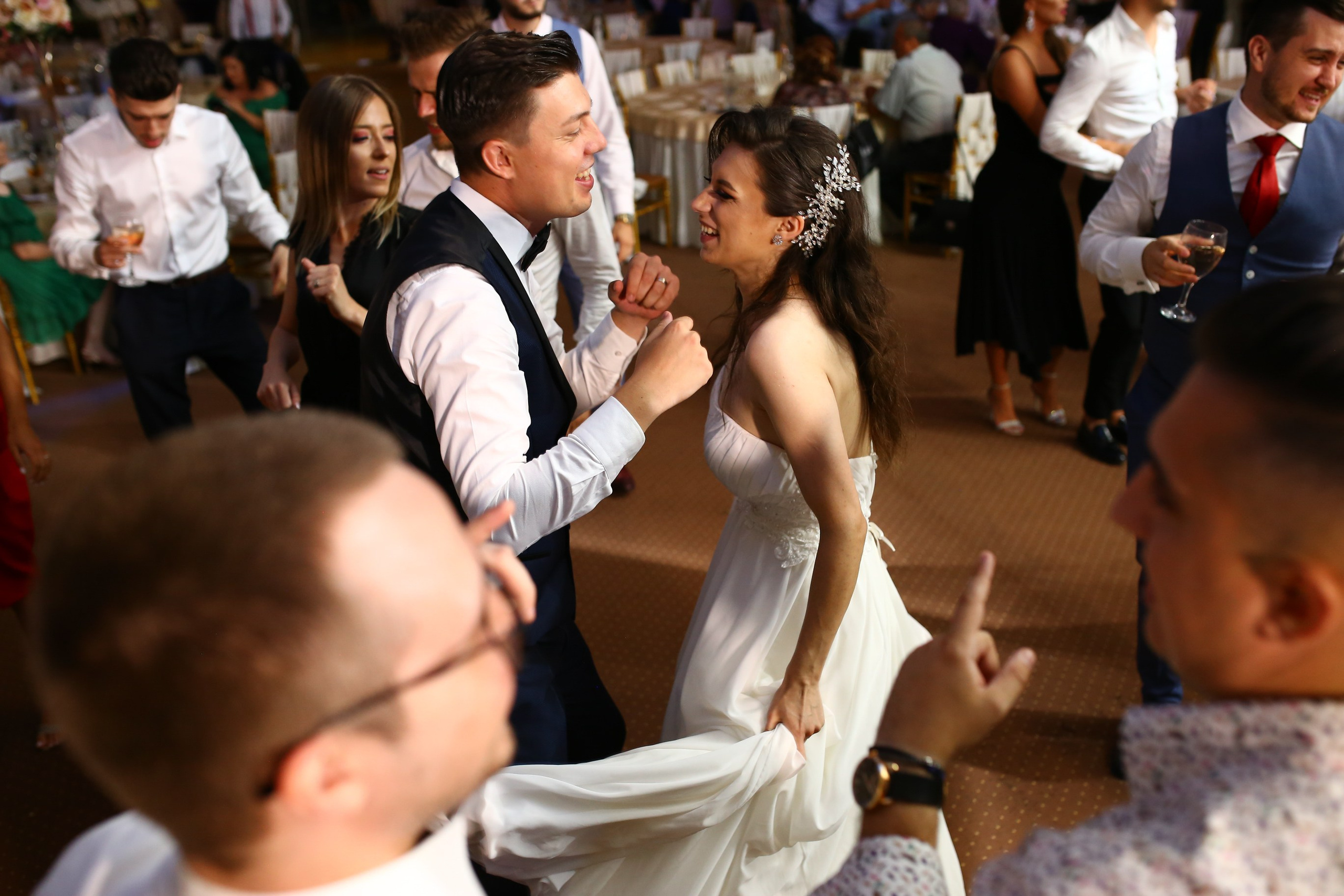 Nunta. Fotografie si videografie in Romania