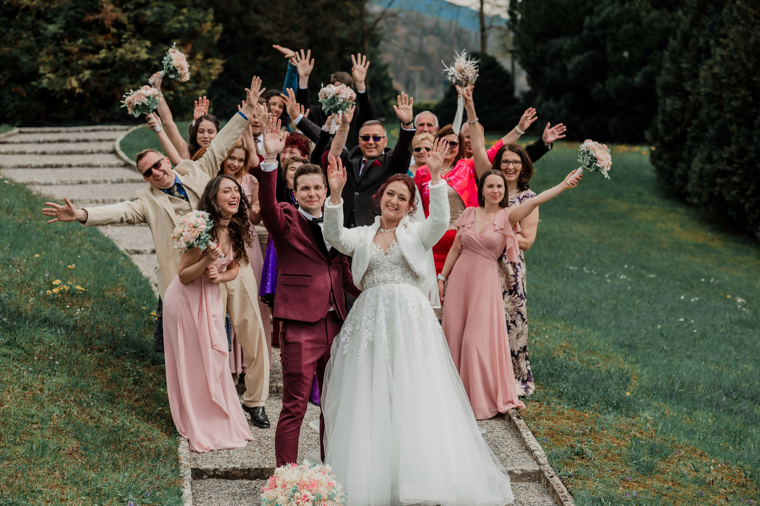 Hochzeit in Bern – Ella & Adrian. Authentische, emotionale, zeitlose Hochzeitsfotografie aus Albstadt