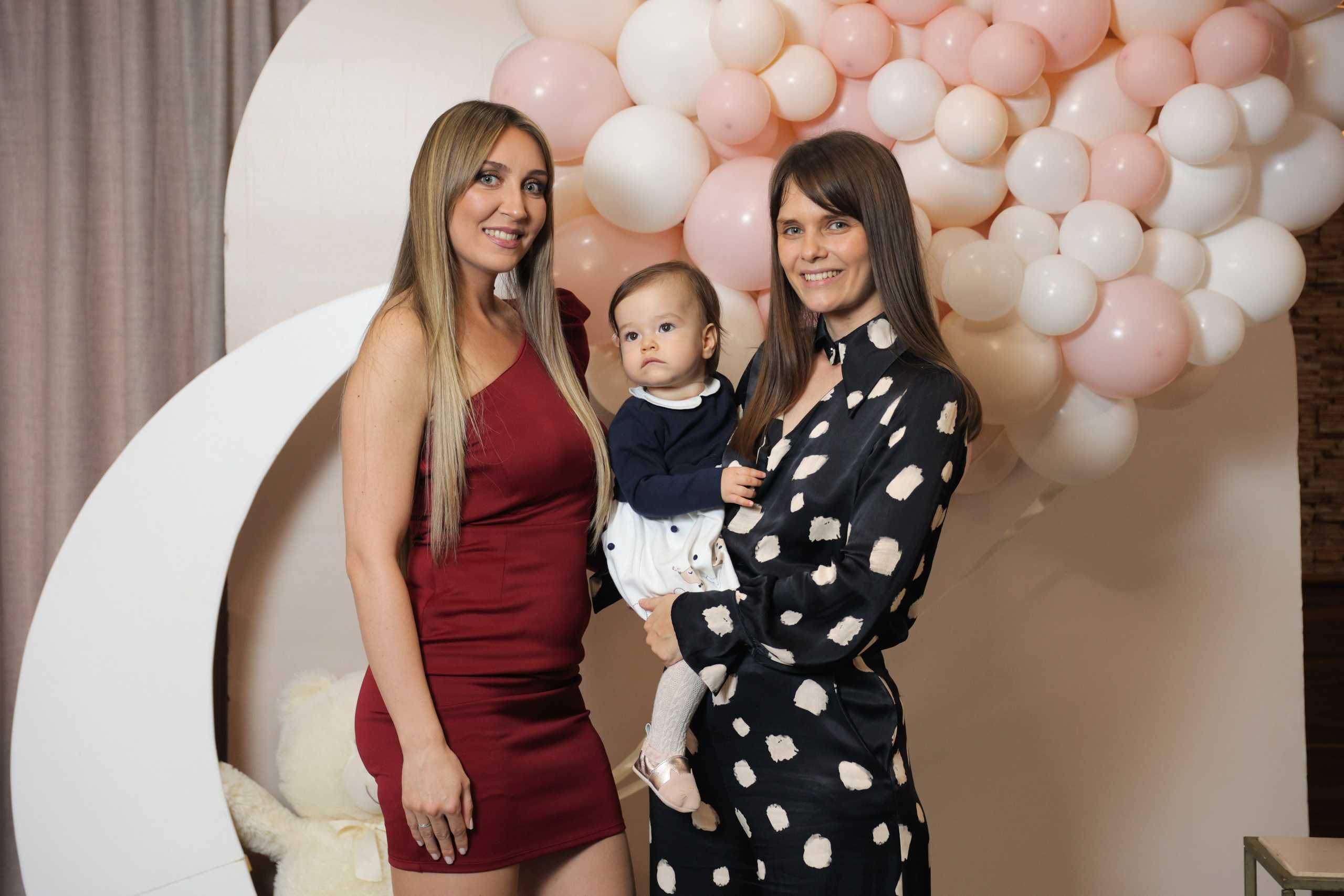 Emili. Vlada toskic wedding and event photographer