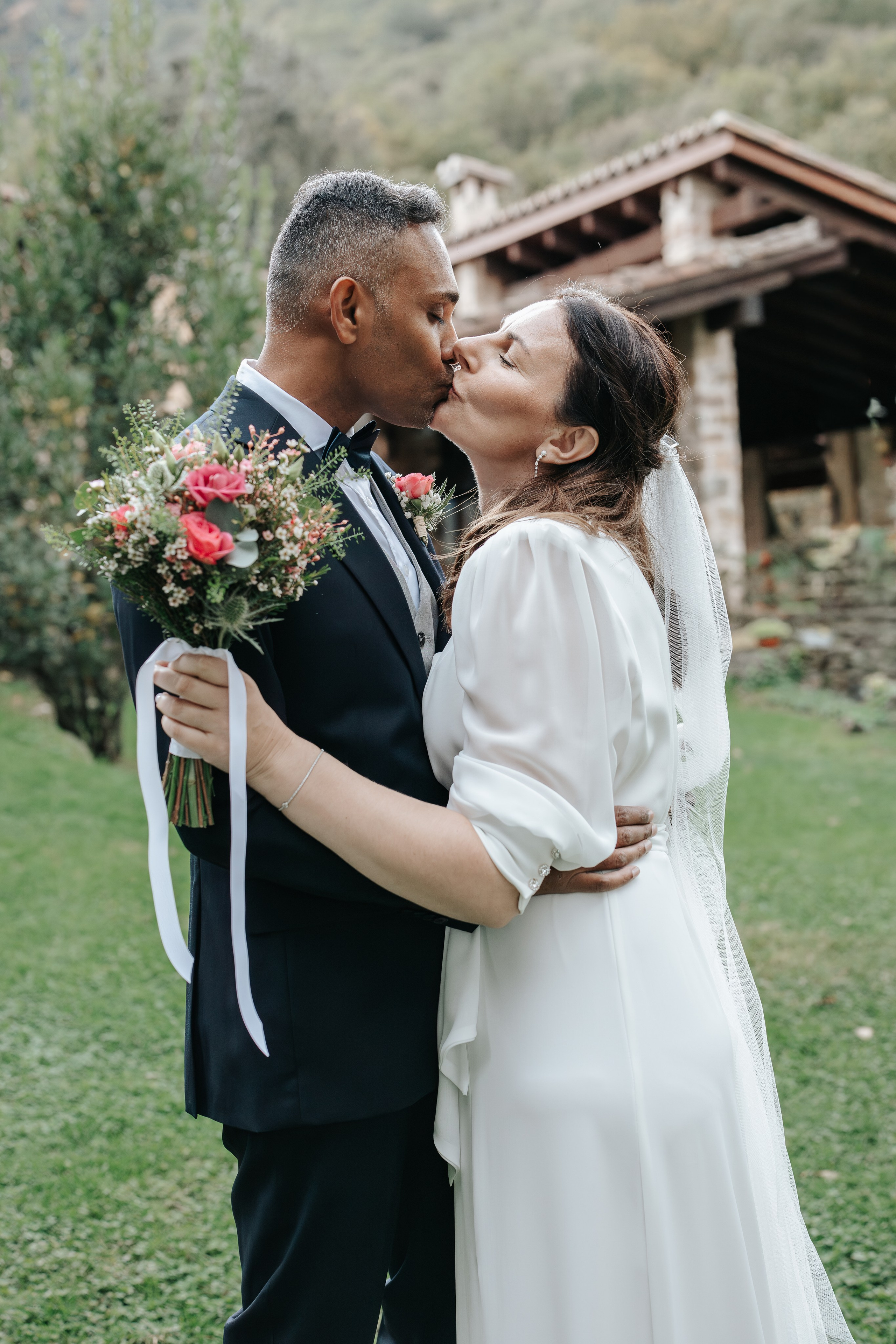 Aurelia+Anand, 02.11.2025, Olot. Fotógrafa de bodas en Cataluña