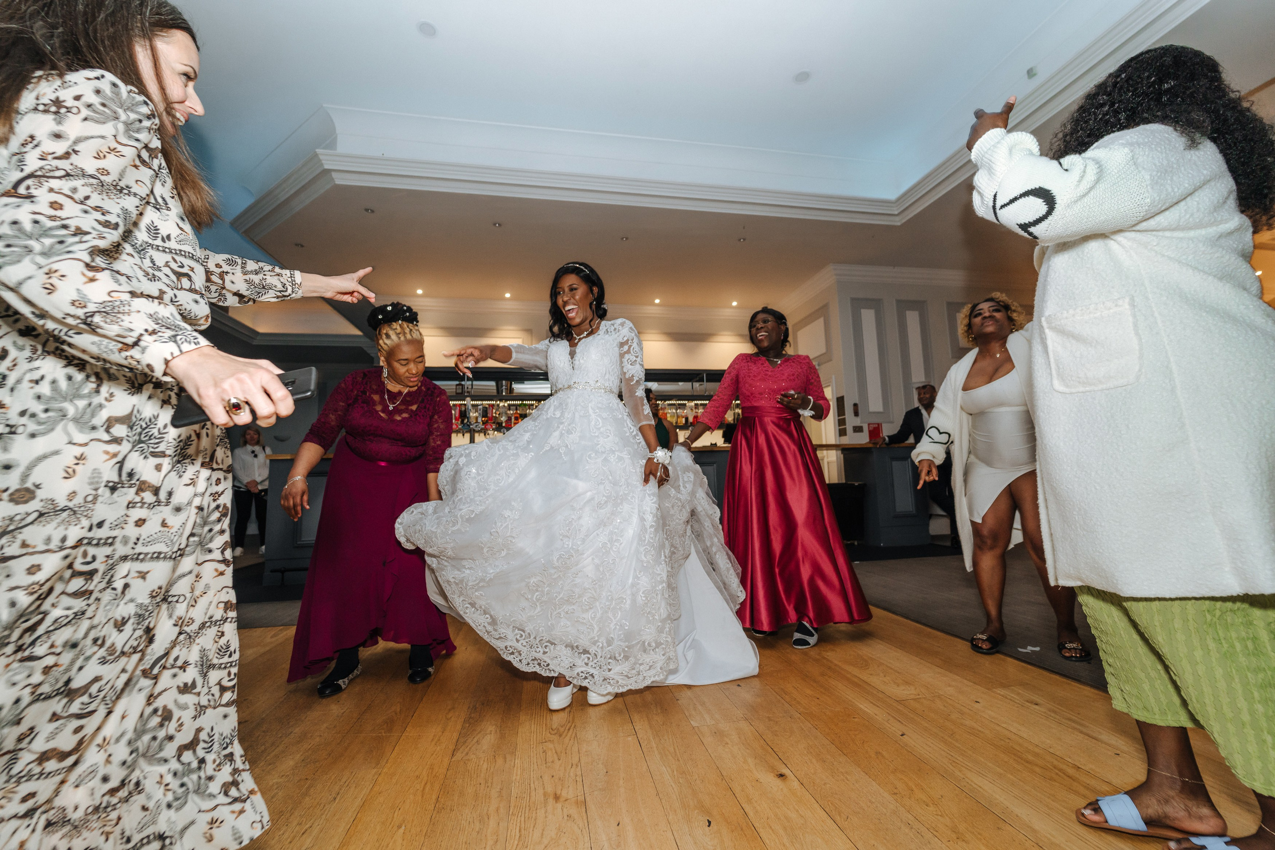 A wedding at Woldingham Golf Club, Woldingham Golf Club wedding, wedding photographer at Woldingham Golf Club