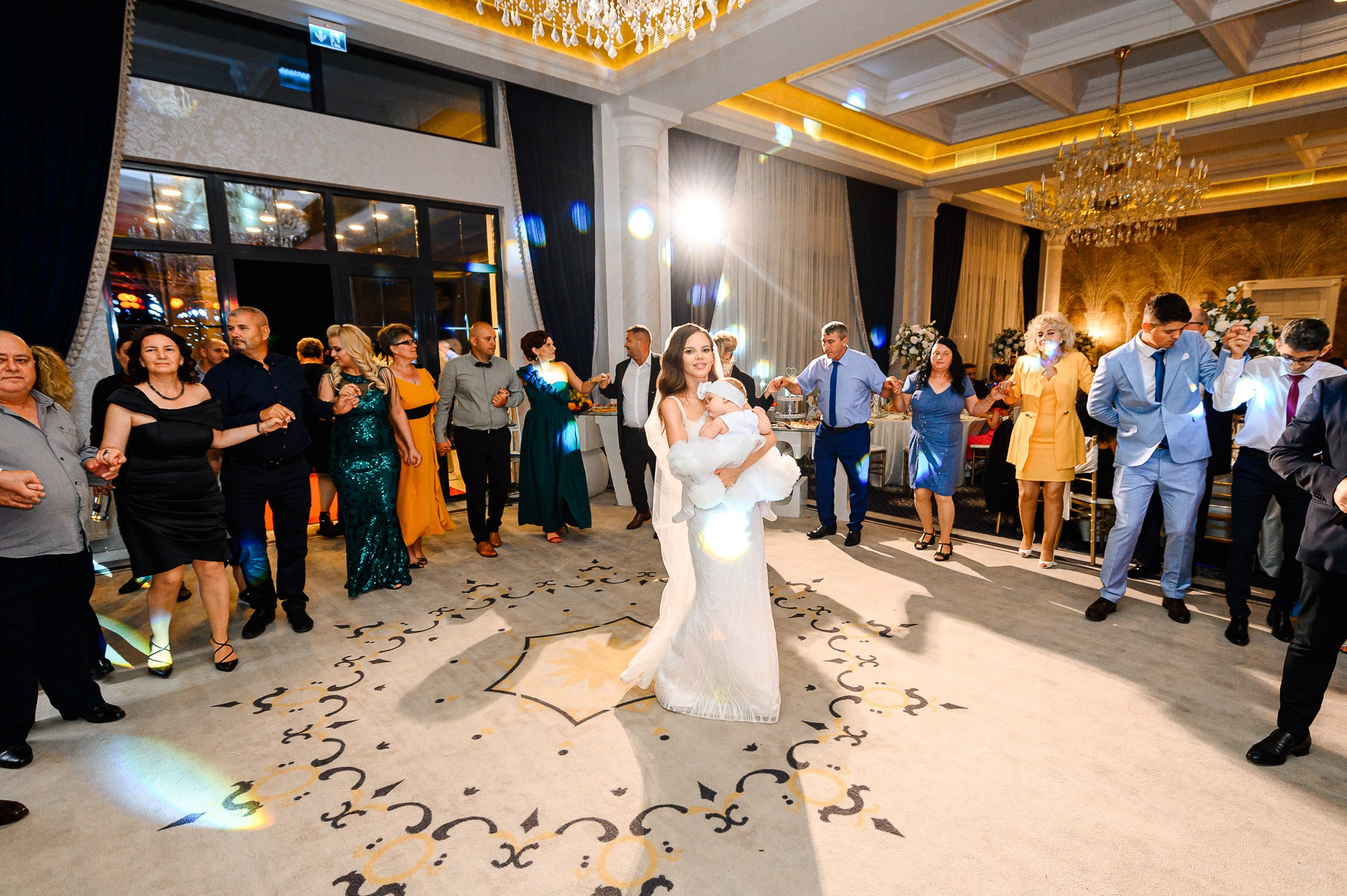 Corina & Adrian. Mugurel Olteanu Fotograf