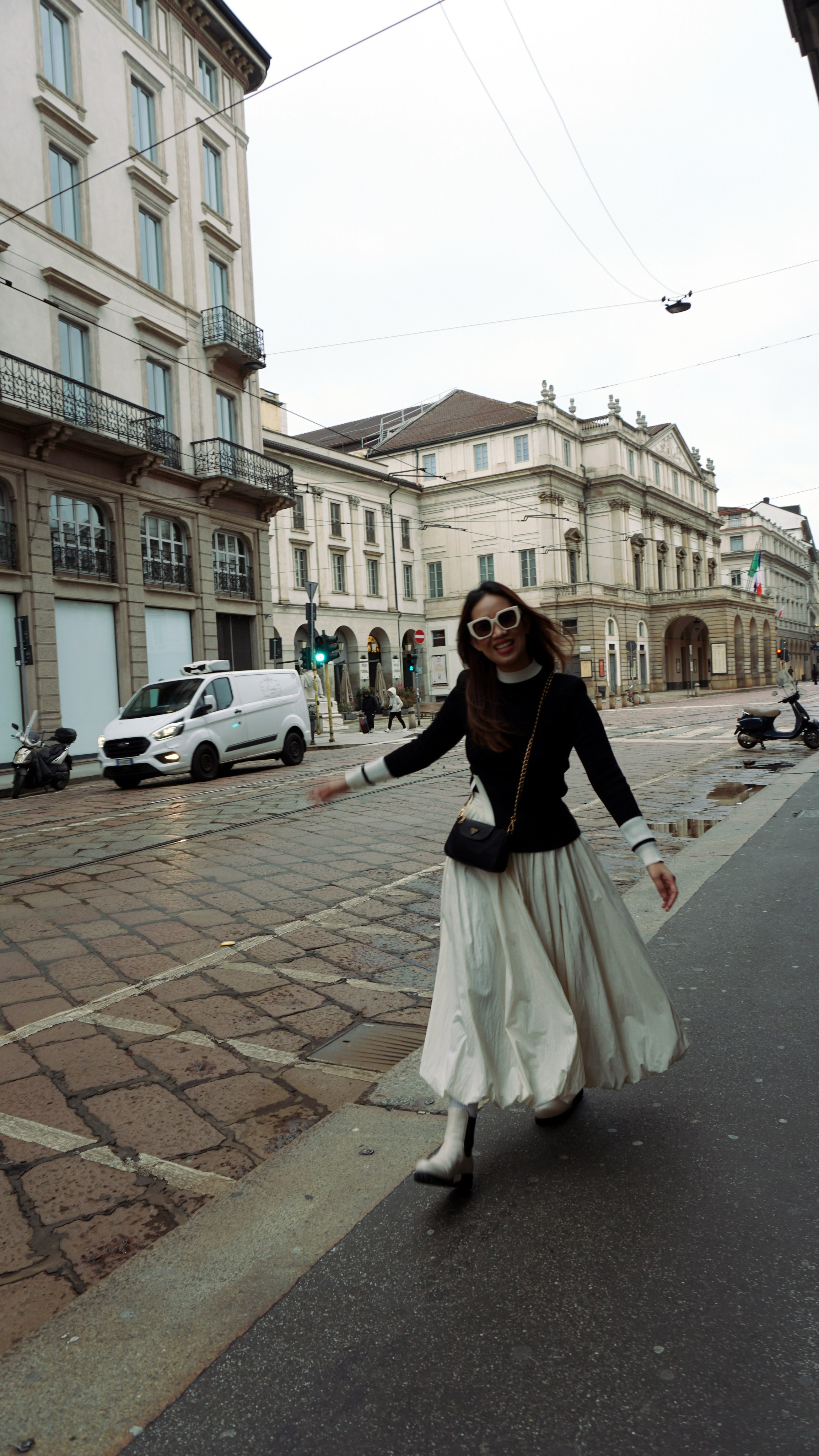 Supranee, Milano. Videografa e Fotografa in Italia Sokhova Albina