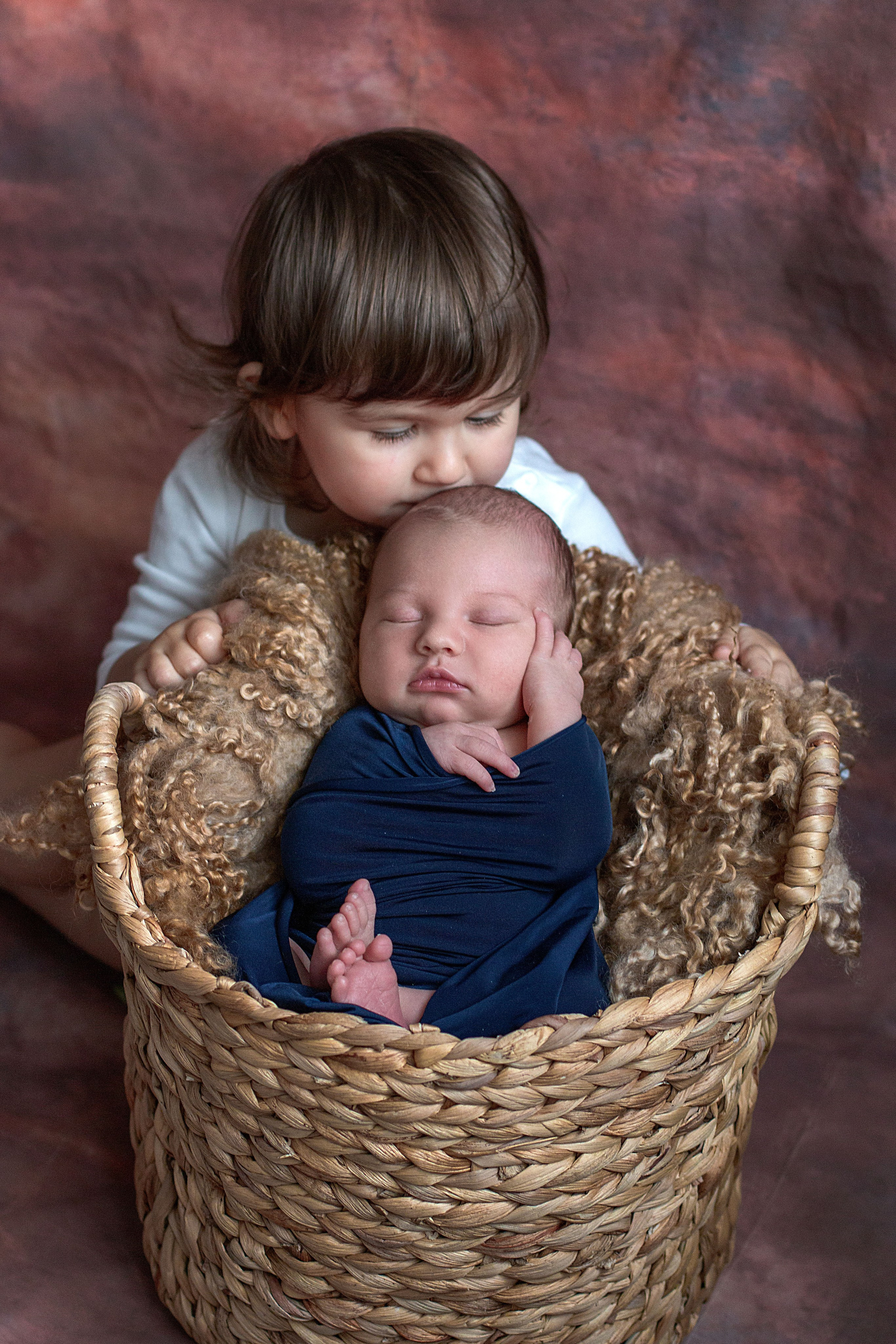 Newborn классическая. Детский и семейный фотограф в г. Бельцы