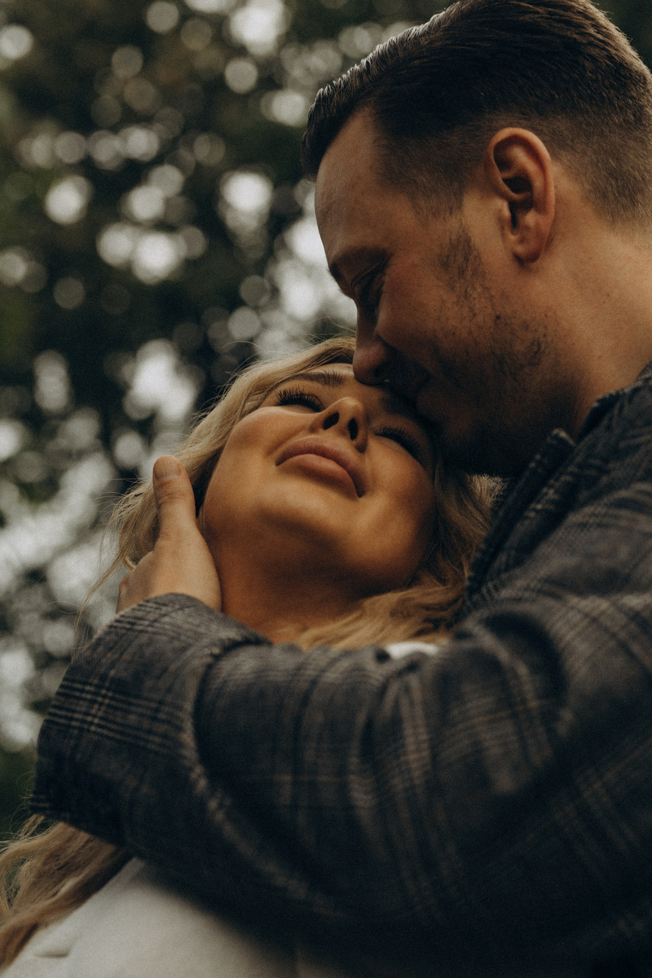 J&A. Wedding and portrait photographer in Helsinki Vickan O