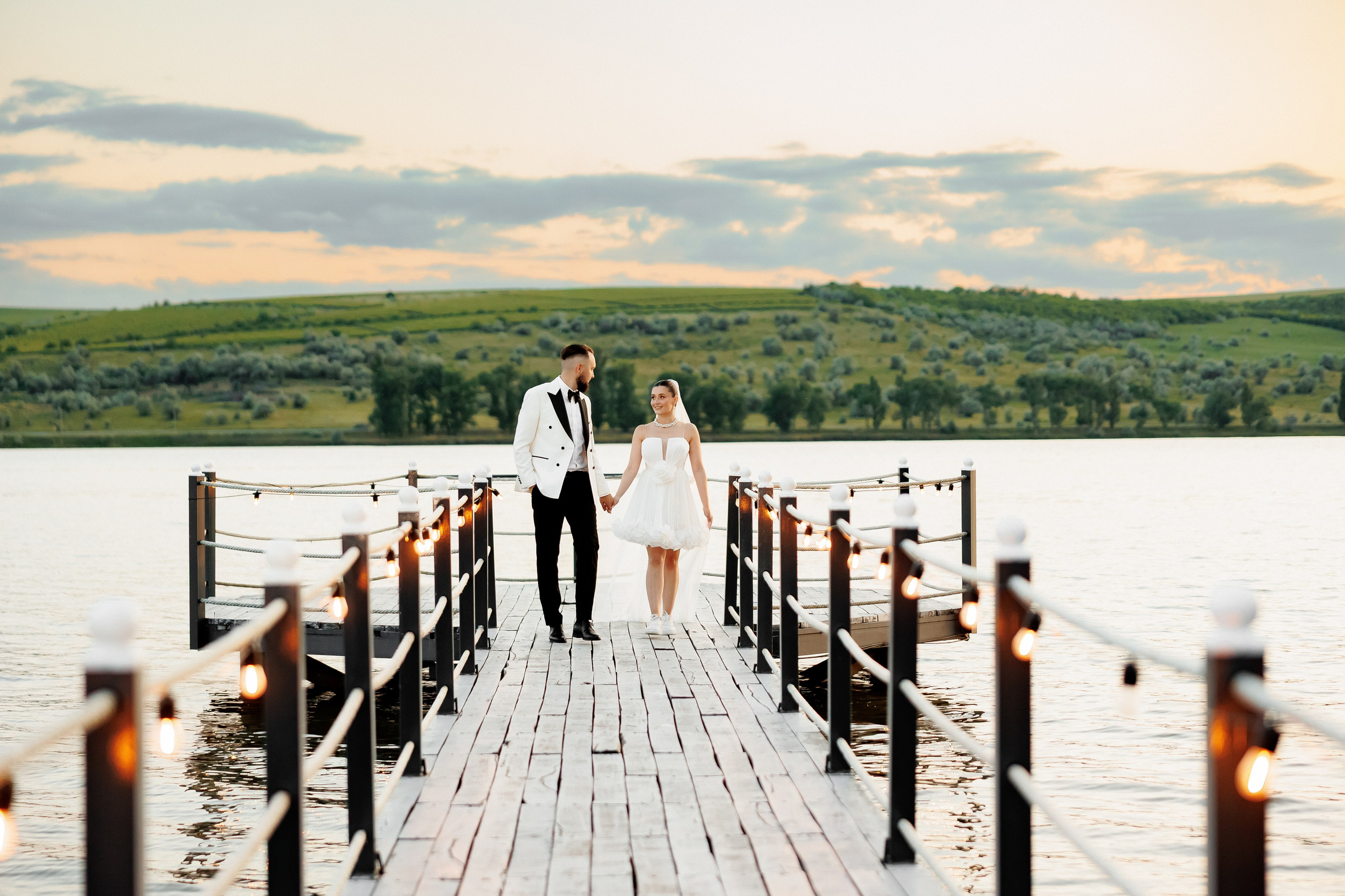 Florin & Corina — Complexul Turistic Costesti — Wedding Day. Servicii Foto și Video 067188353