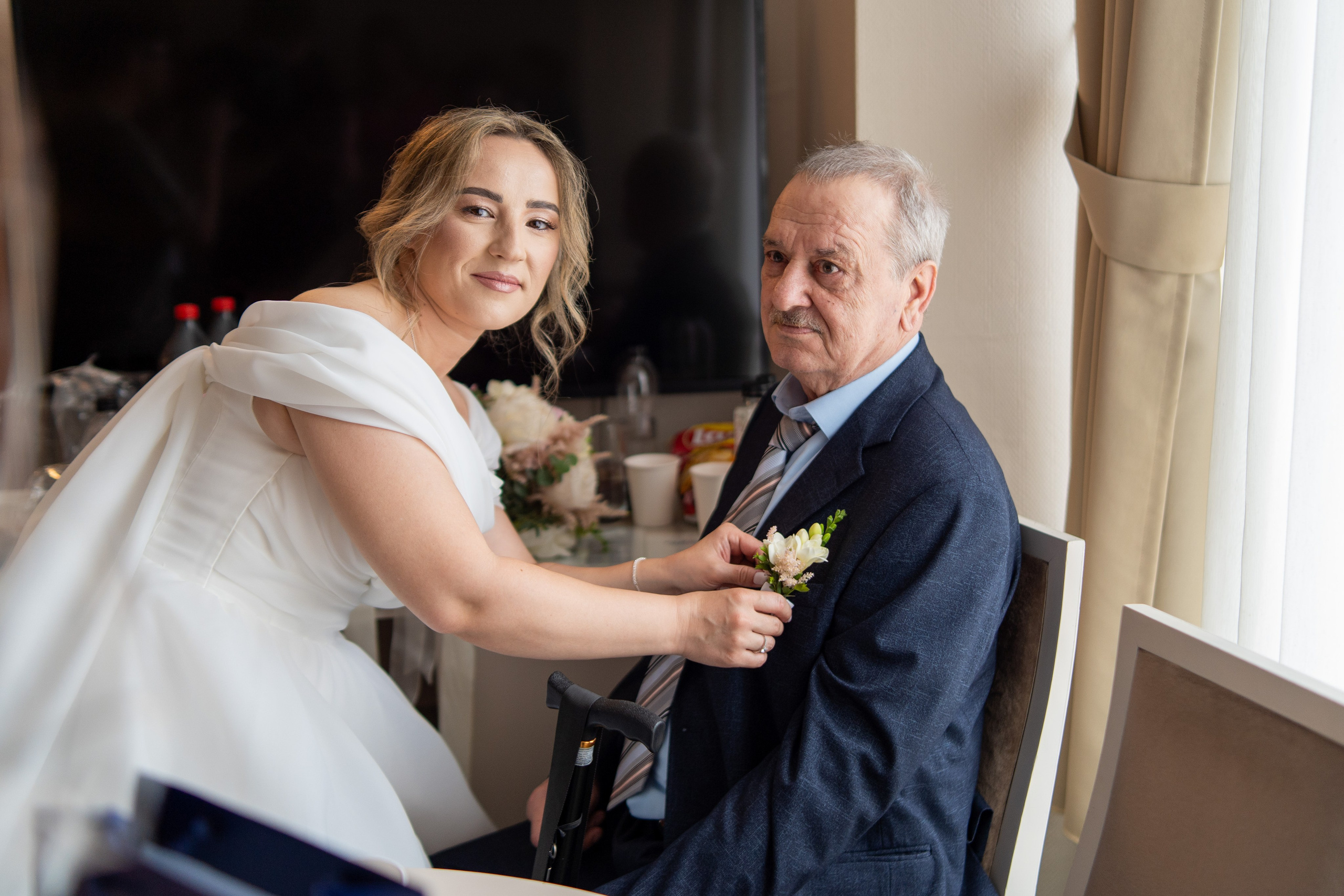 Alexandra + Andrei / Iasi. Foto-Video Nunta Iasi, Suceava, Bucuresti / Disponibilitate 2025 — 2026 — 2027