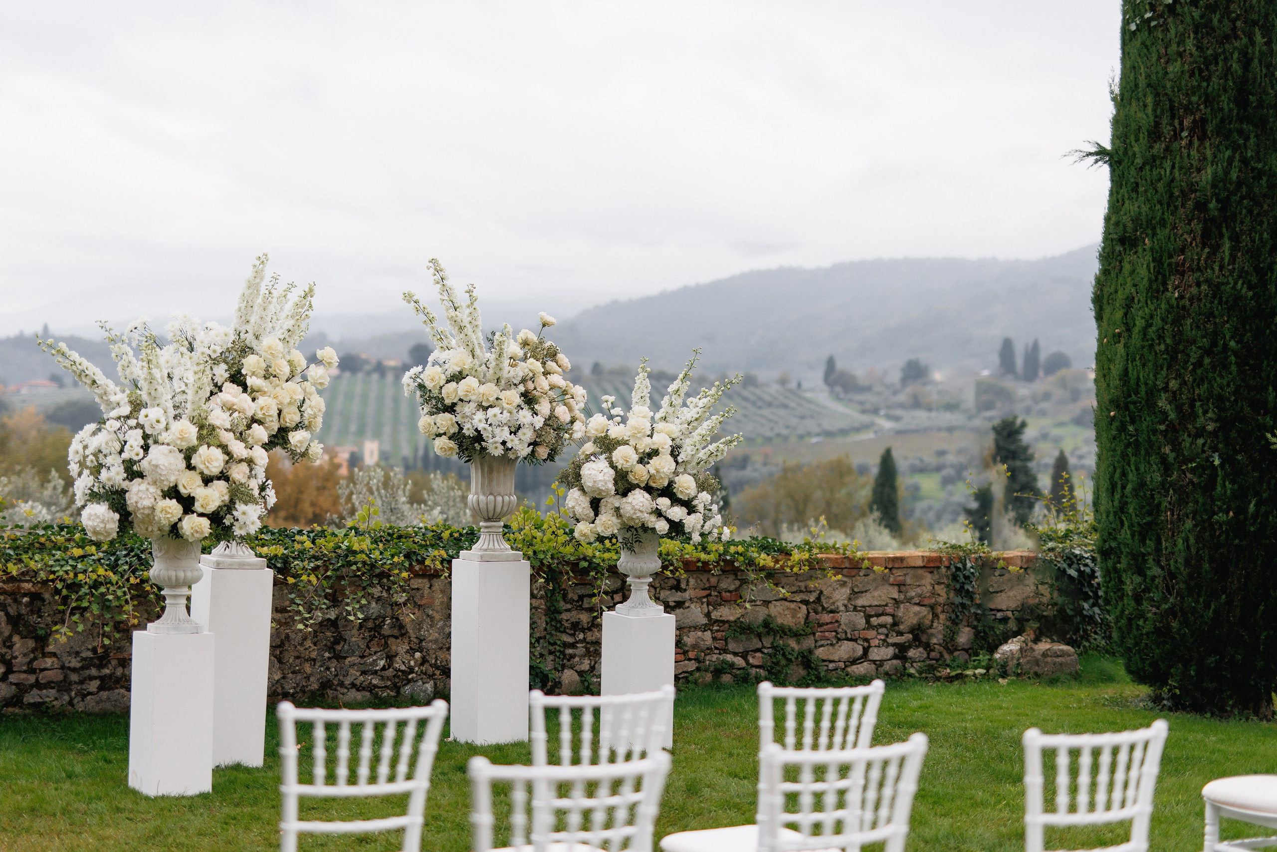 Destination wedding Photographer Italy Tuscany Rome Como Umbria. Wedding Photographer Rome Tuscany Como Sicily Puglia Amalfy Italy- Oksana Savenchuk