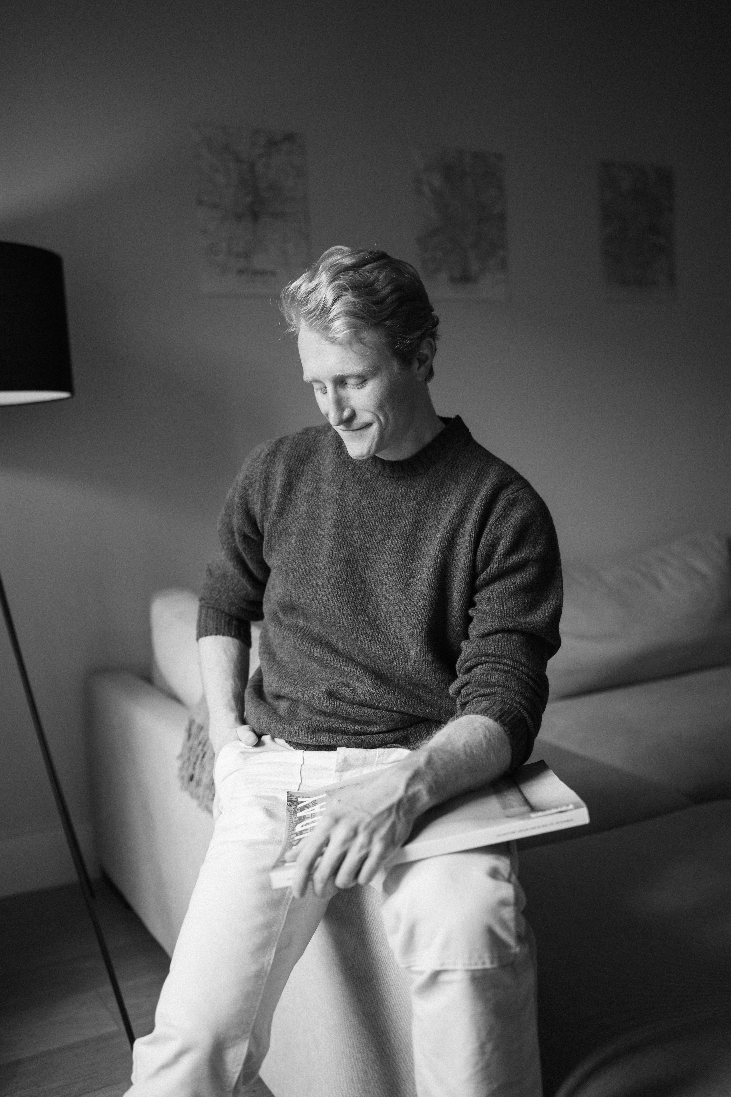 Fotografía lifestyle Madrid. sesión de fotos en estudio Madrid. sesión fotográfica individual Madrid. Fotógrafo en Madrid, España. Alyona Belyaninova