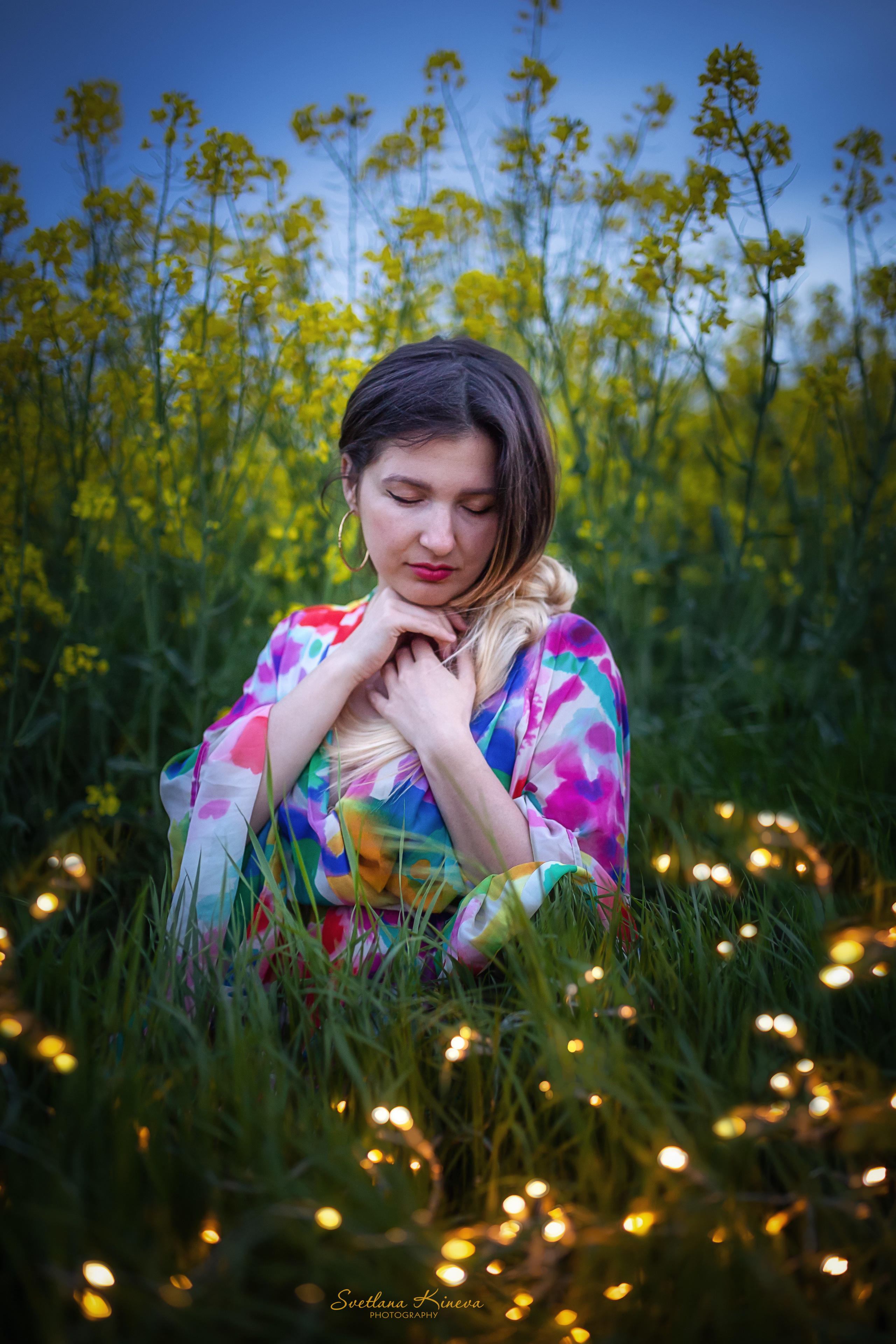 Фотосесия в лавандула,. Фотограф Бургас. Фотосесии в студио и на открито, портрети, заснемане