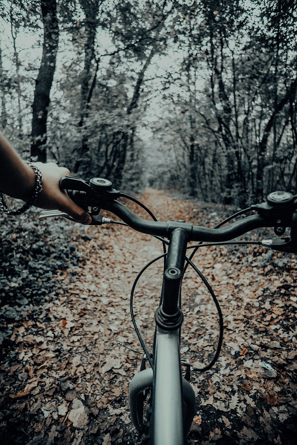 Mračni paket preseta namenjen travel fotografiji. Mark Smilyanic | Portretni boudoir fotograf iz Beograda