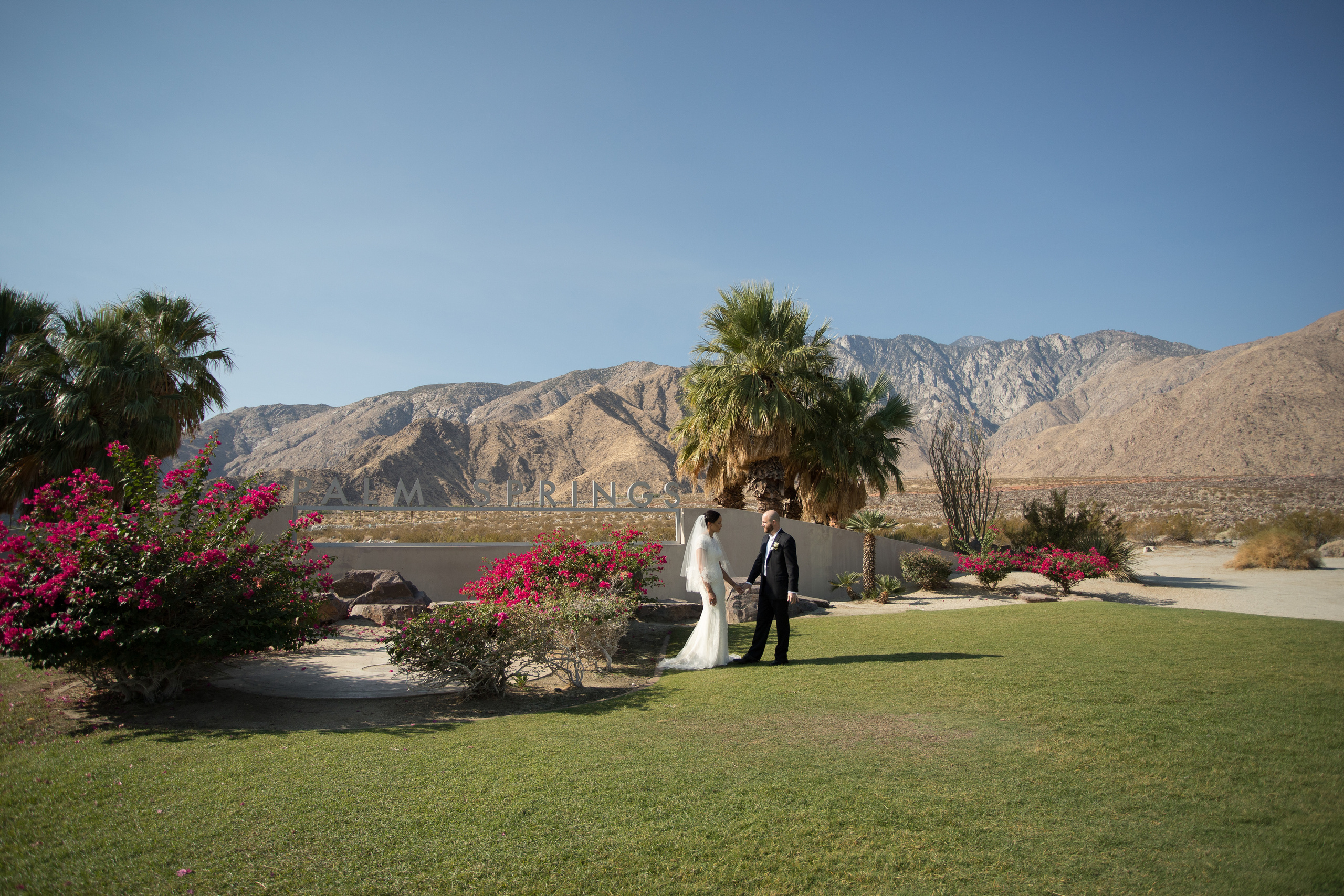 Paket preseta namenjen portretima i uličnoj fotografiji. Mark Smilyanic | Portretni boudoir fotograf iz Beograda