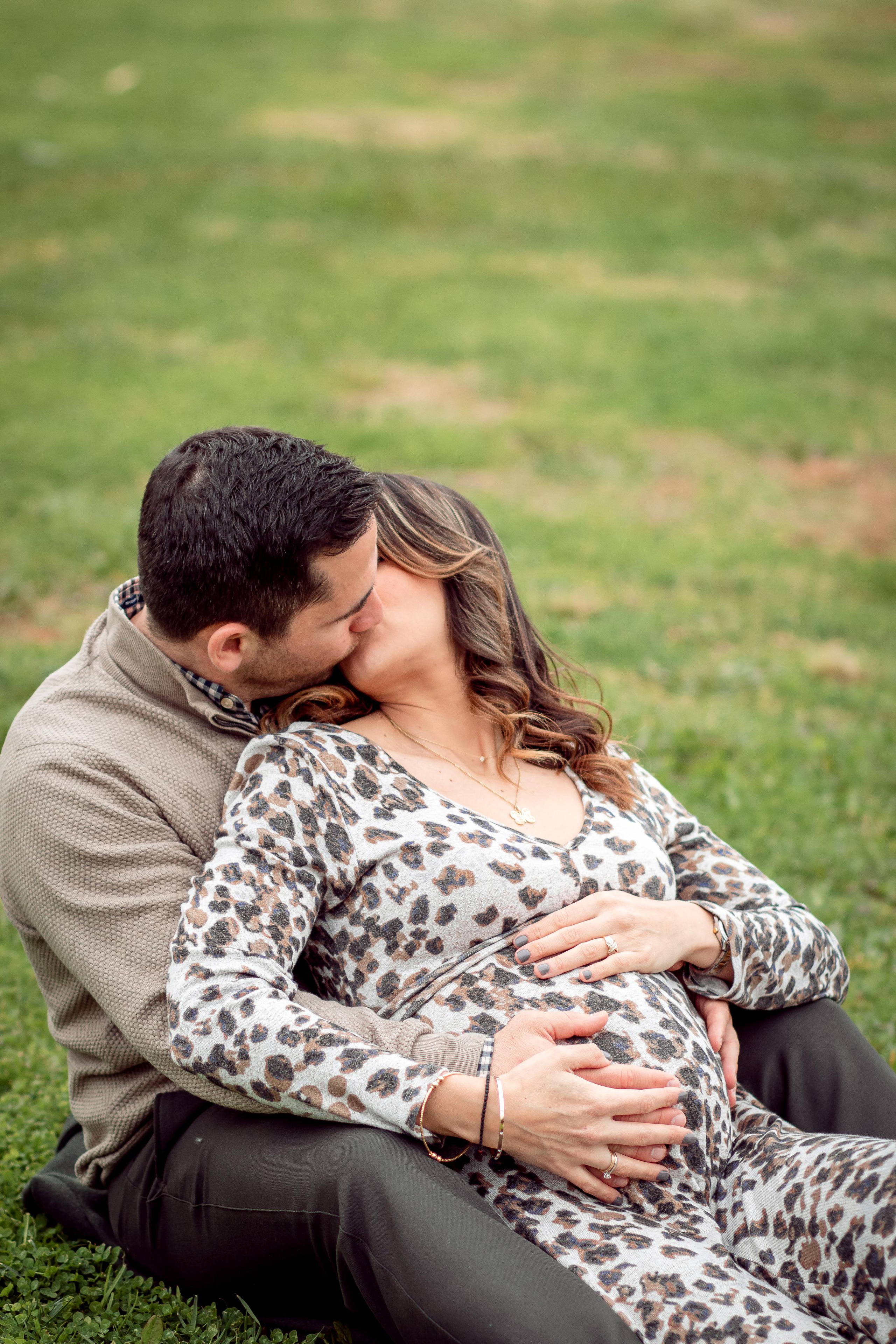 Ginet’s Maternity Session. Family Photographer in Greece