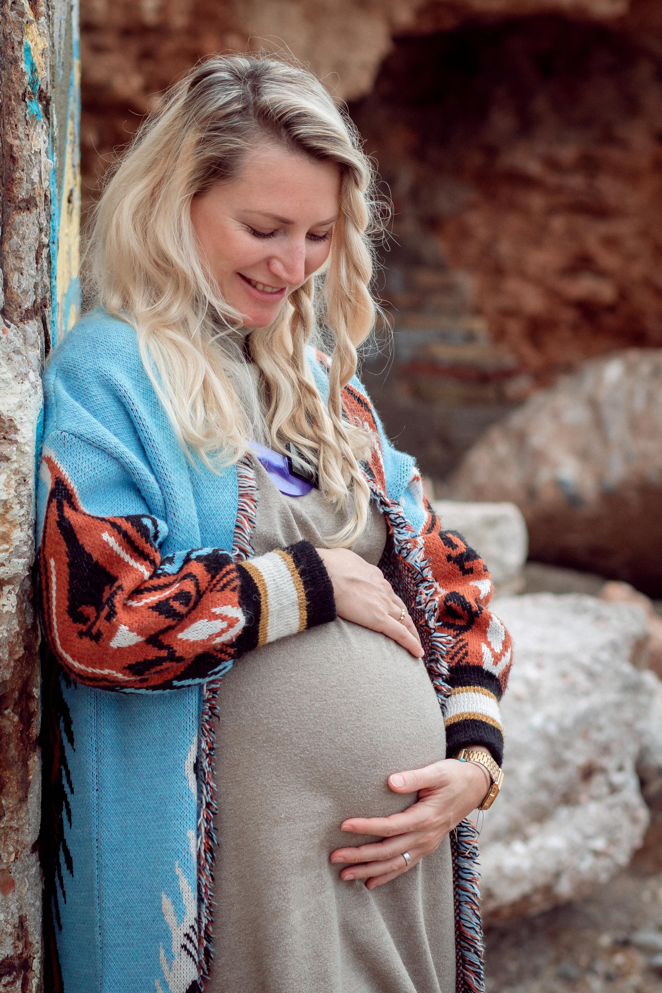 Anna’s Maternity Session. Family Photographer in Greece