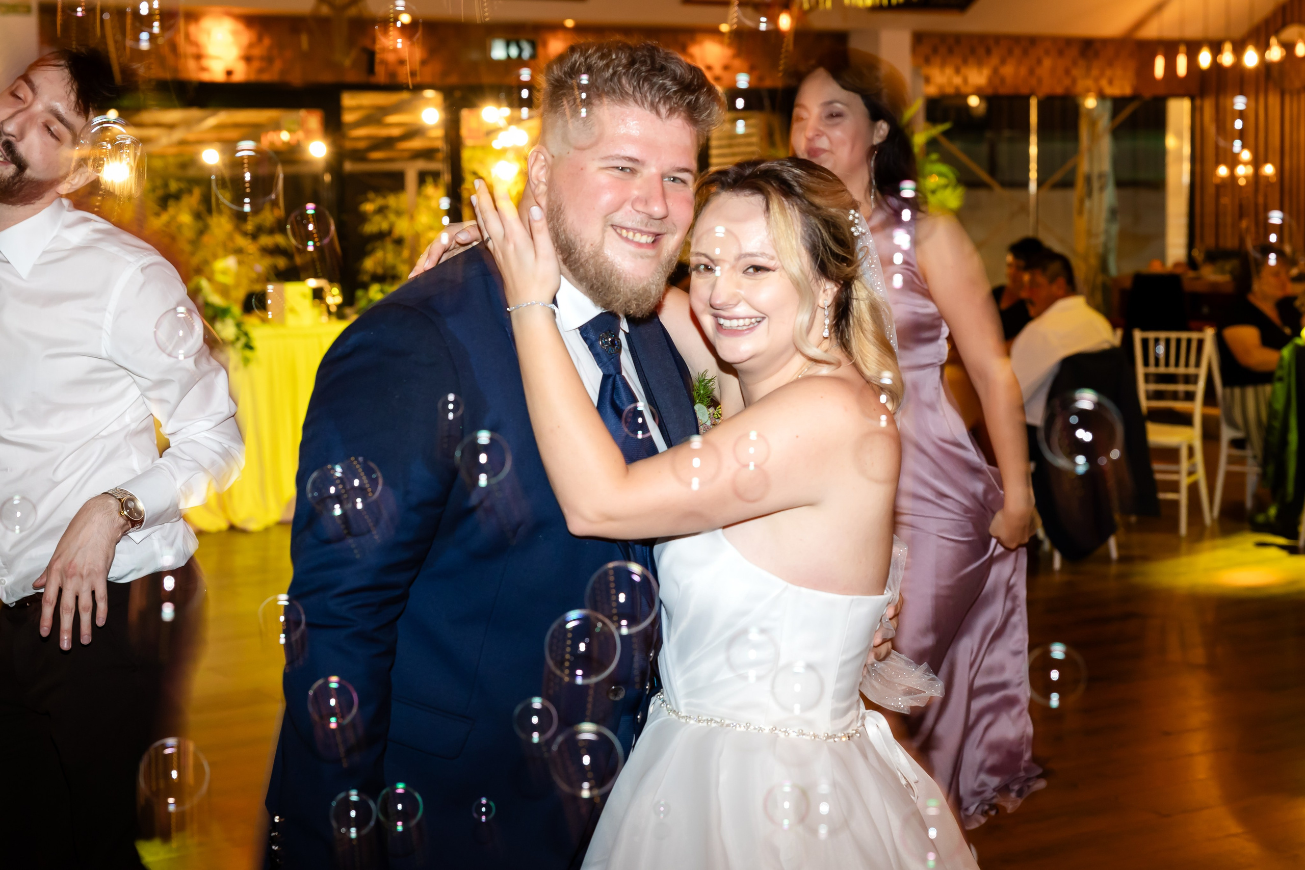 Nunta Velveto Pool. MDimaFotoStudio. Fotograf de nuntă, evenimente private și de familie