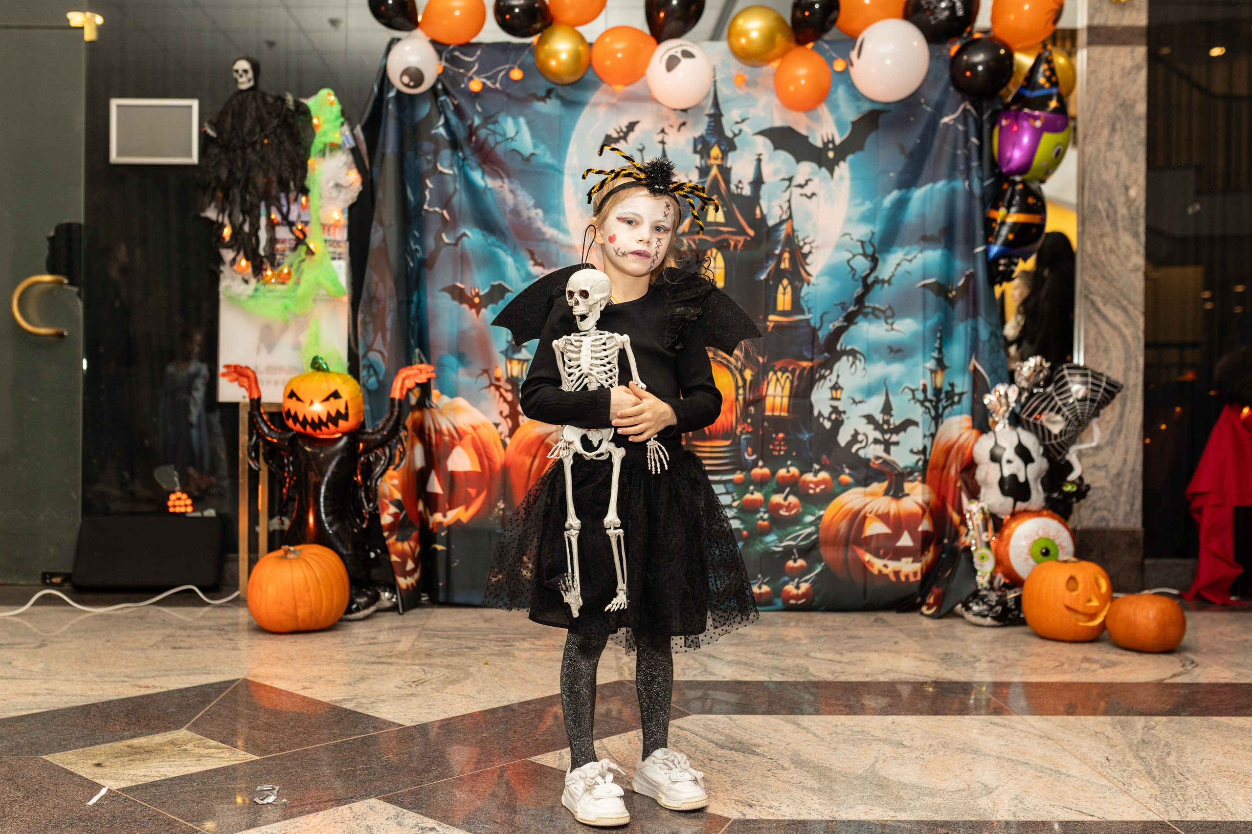 Leo dance studio Helloween 2025. Семейный и детский фотограф в Варшаве Мила Бобровская