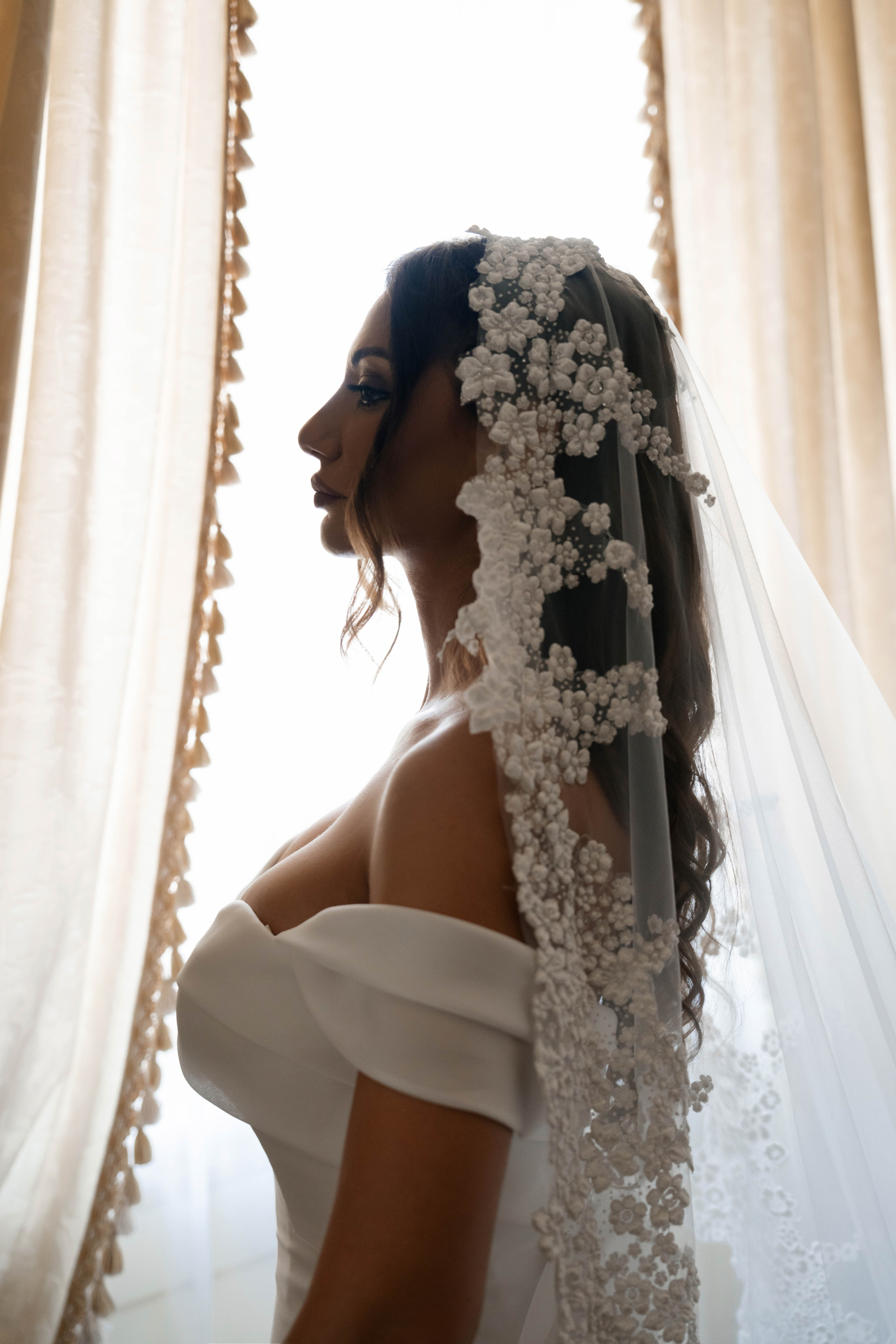 An Evening of Elegance and Extraordinary Performances. Ioana Timis