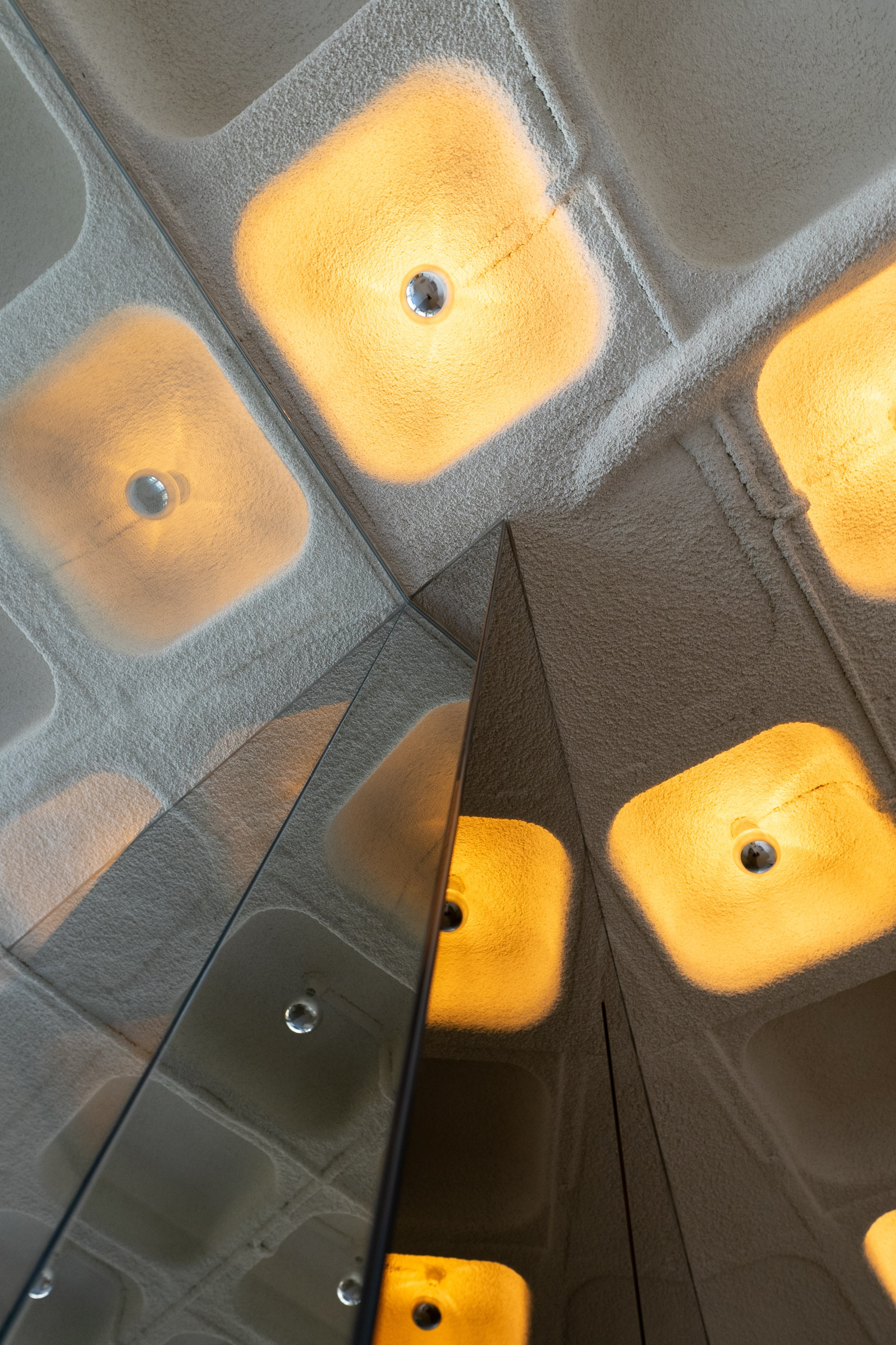 “Shubka” by Slava Baladinskiy. Maria Sher. Fotógrafa profissional do Porto, Portugal