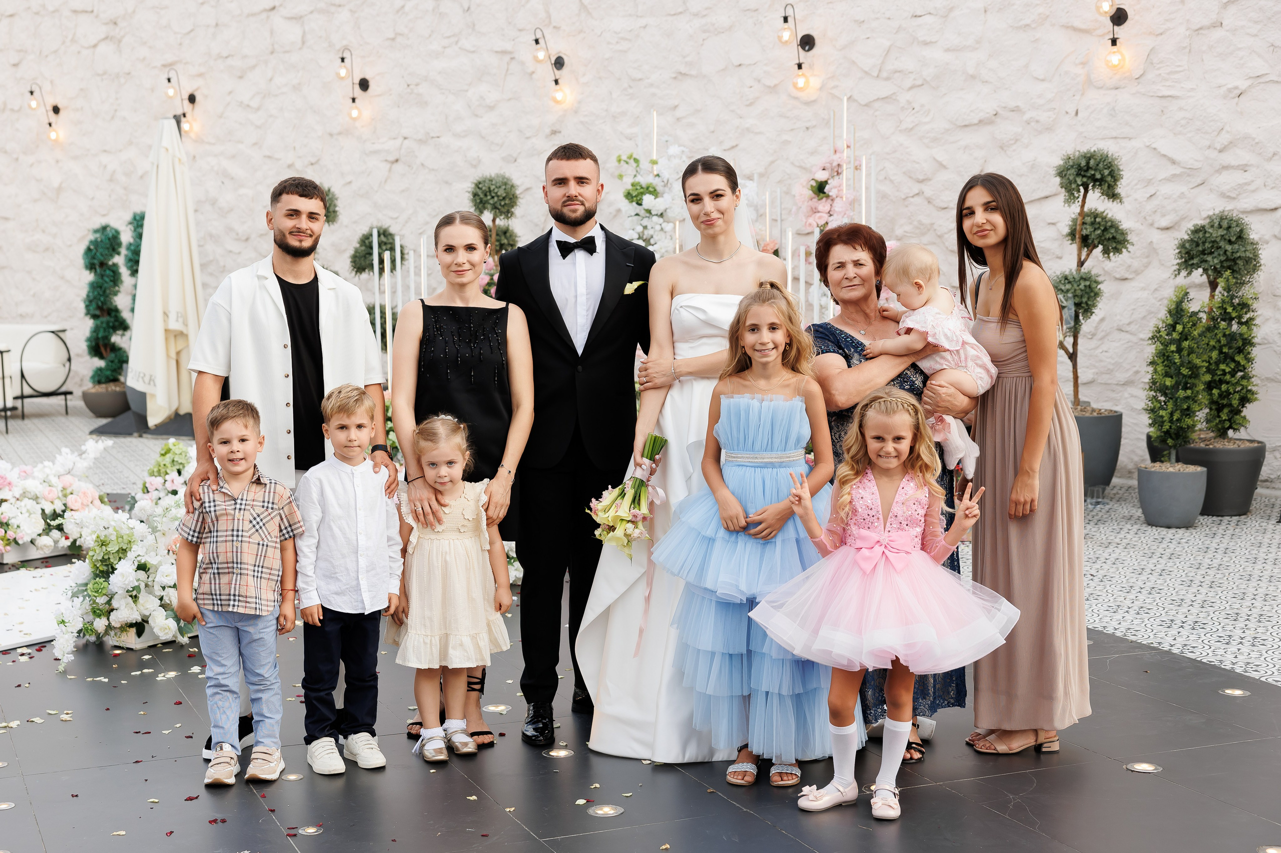 Gabriel & Evelina — Lago — Wedding Day. Servicii Foto și Video 067188353