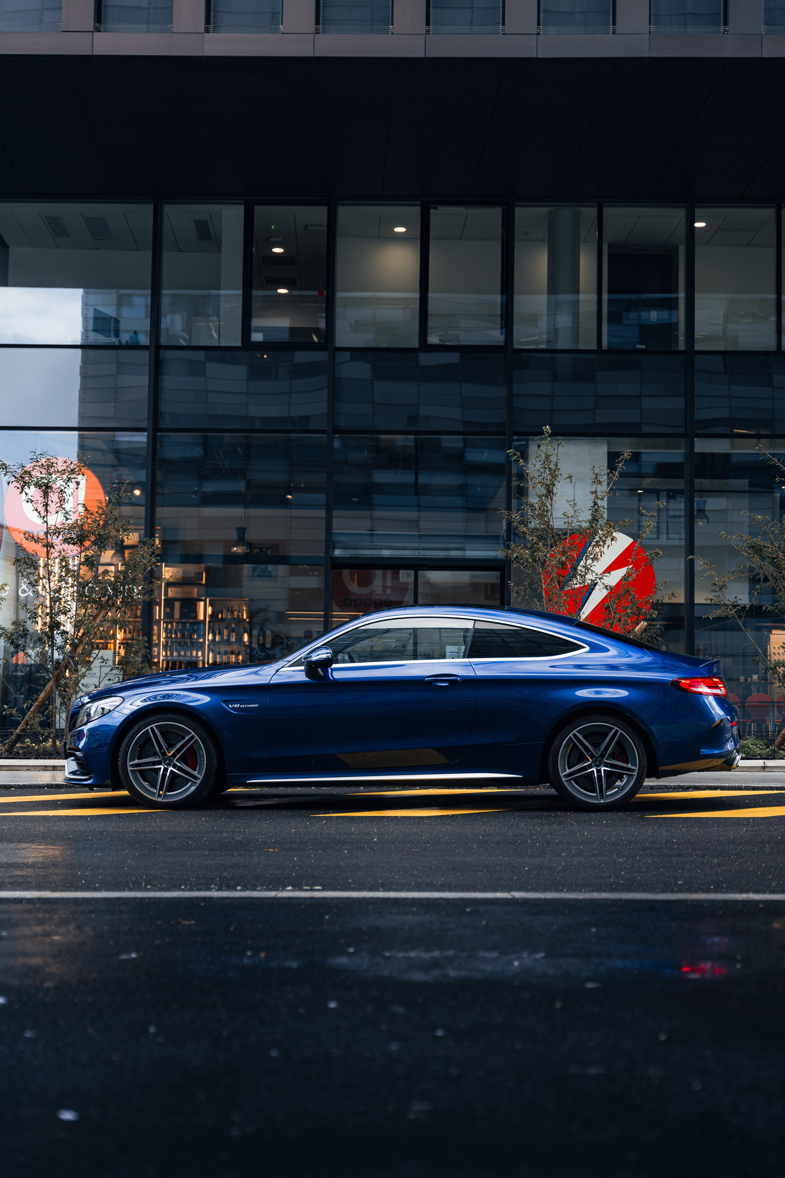 Mercedes-Benz C63s AMG. Photographe de voitures à Paris — Vitalii Motruk