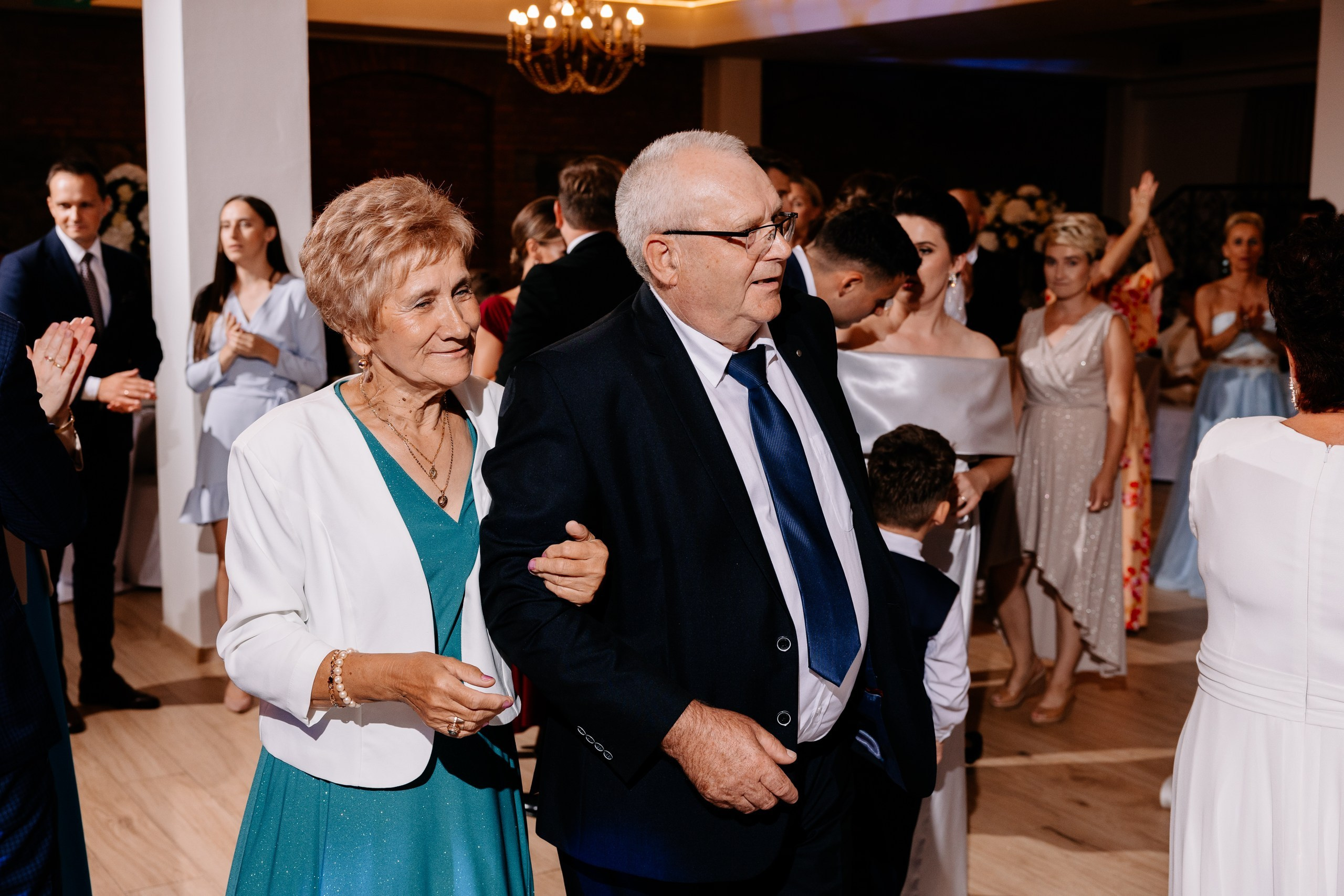 Wiki ♡ Przemek. Fotograf Ślubny Warszawa - Sesje Biznesowe Rodzinne Eventy