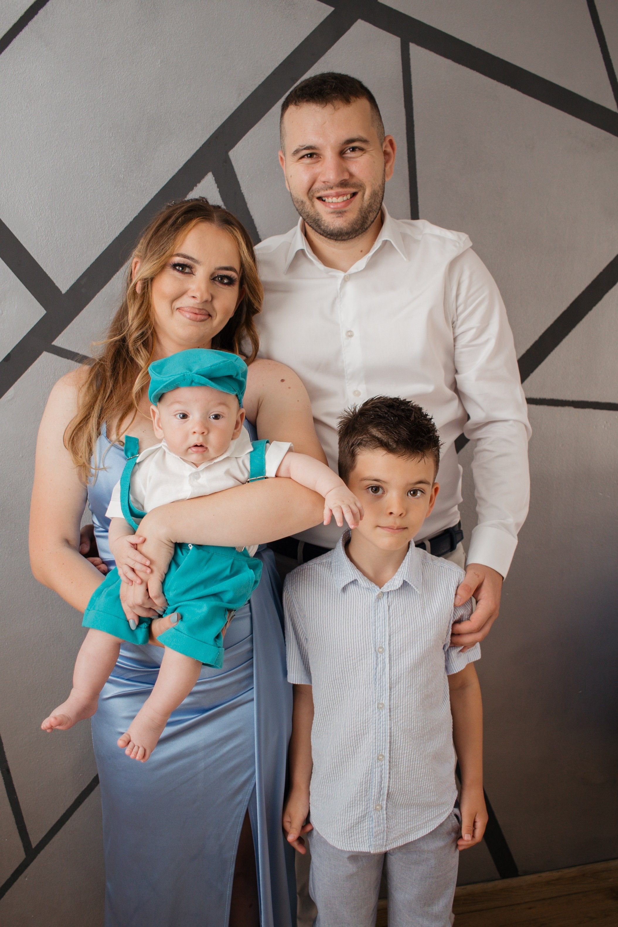 Alexandru-Ioan. Fotograf si videograf — evenimente si studio