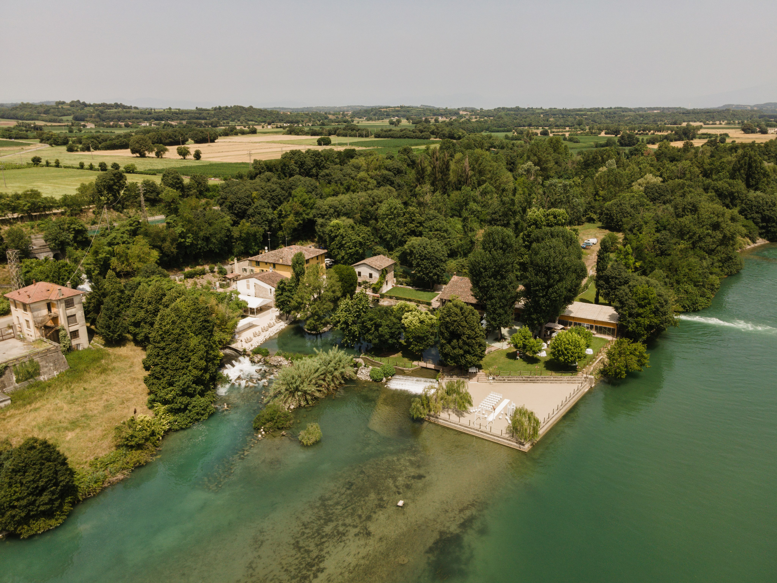 Wedding. Fotografo professionista specializzato in fotografia di matrimoni, cermonie ed eventi!