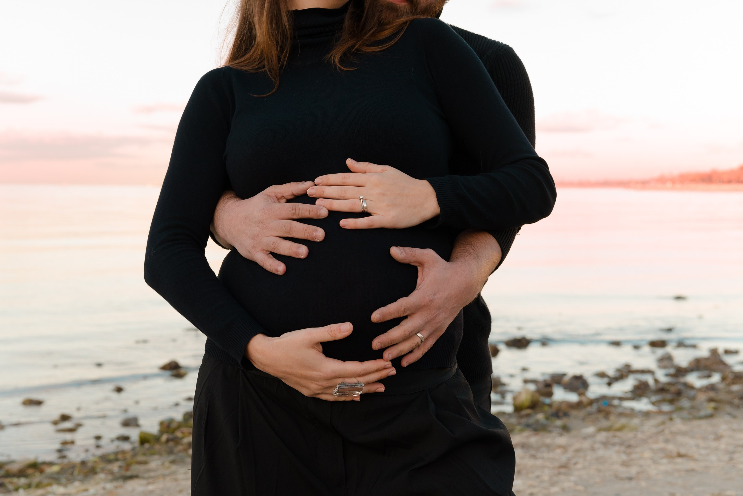 Luxury pregnancy photo shoot in Istanbul. MARIA VALUEVA Photographer in Nice, Cannes, Monaco, France, Europe, Istanbul, Turkey