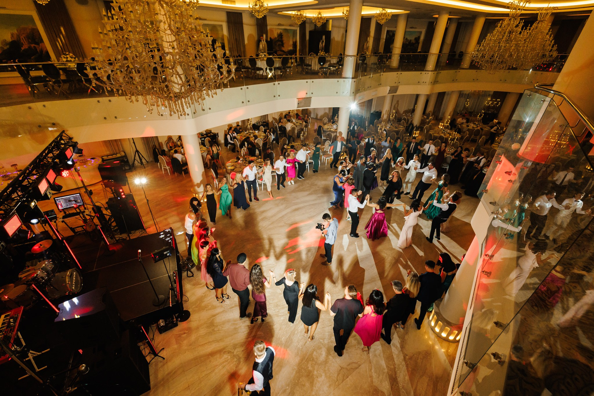Nunta Sandra si Andrei | Fotograf nunta Bucuresti | Militari Ballroom. Fotograf nunta Bucuresti - Manu Ivanciu